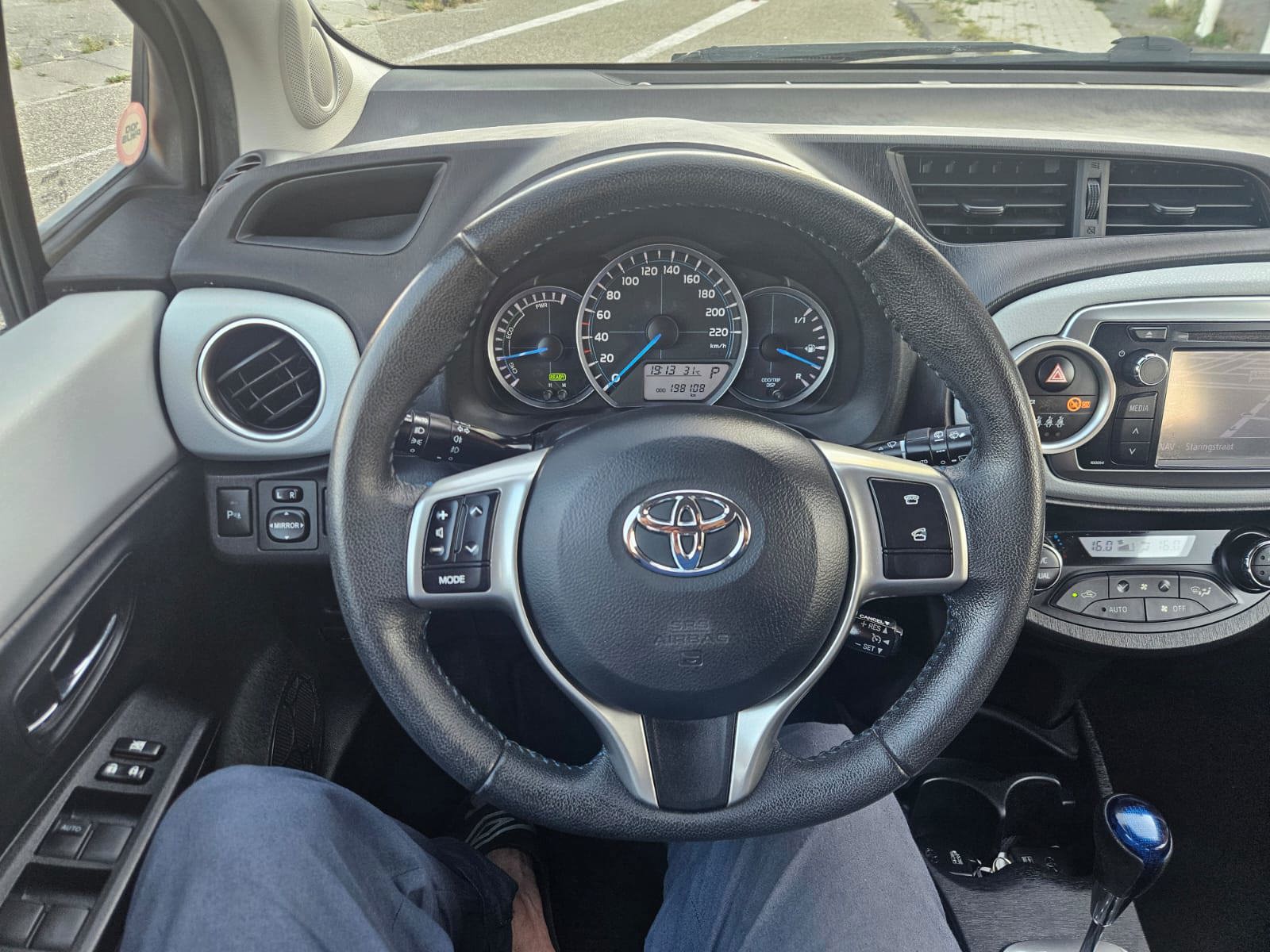 Foto van Toyota Toyota Yaris Hybrid