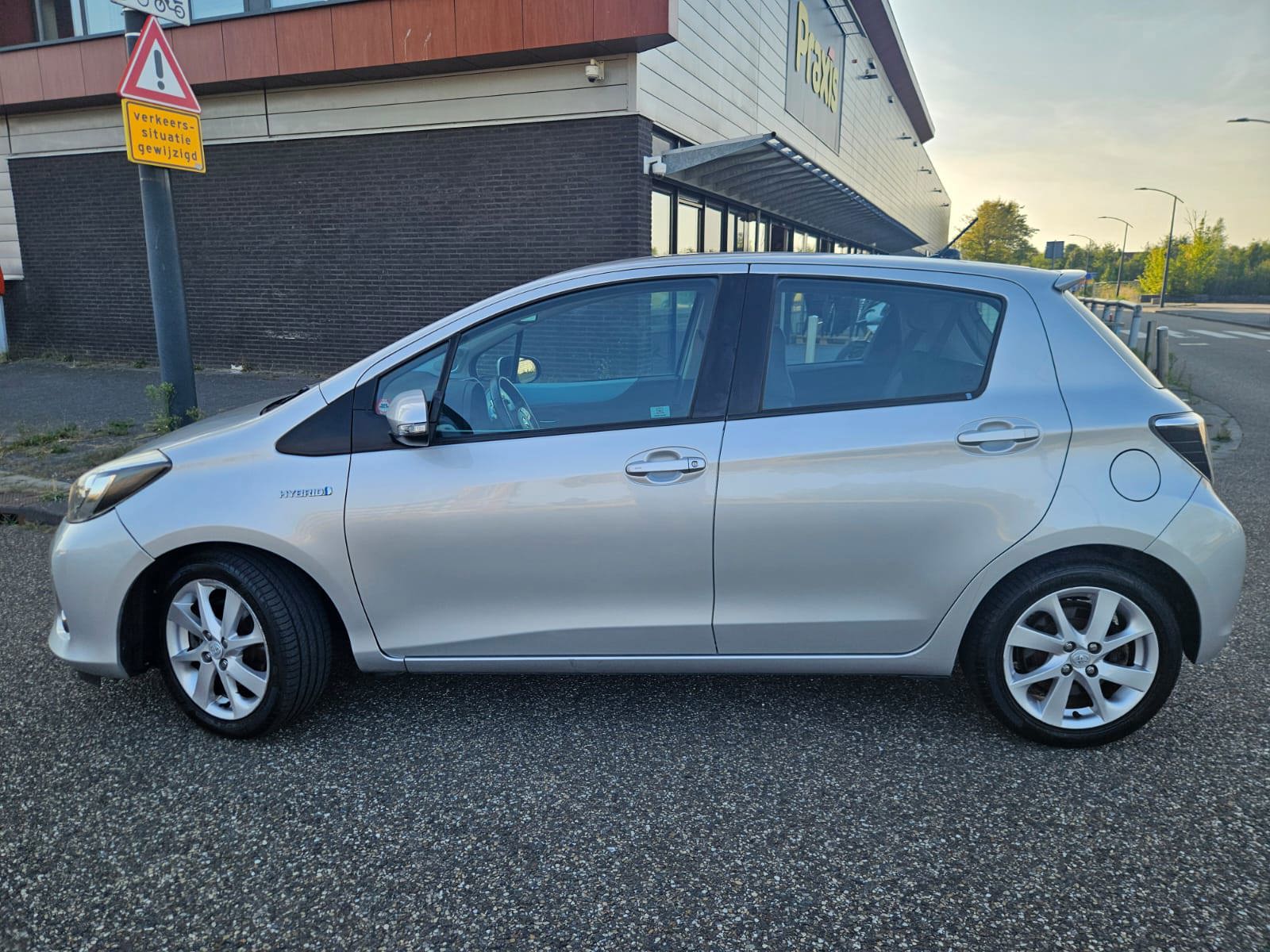 Foto van Toyota Toyota Yaris Hybrid