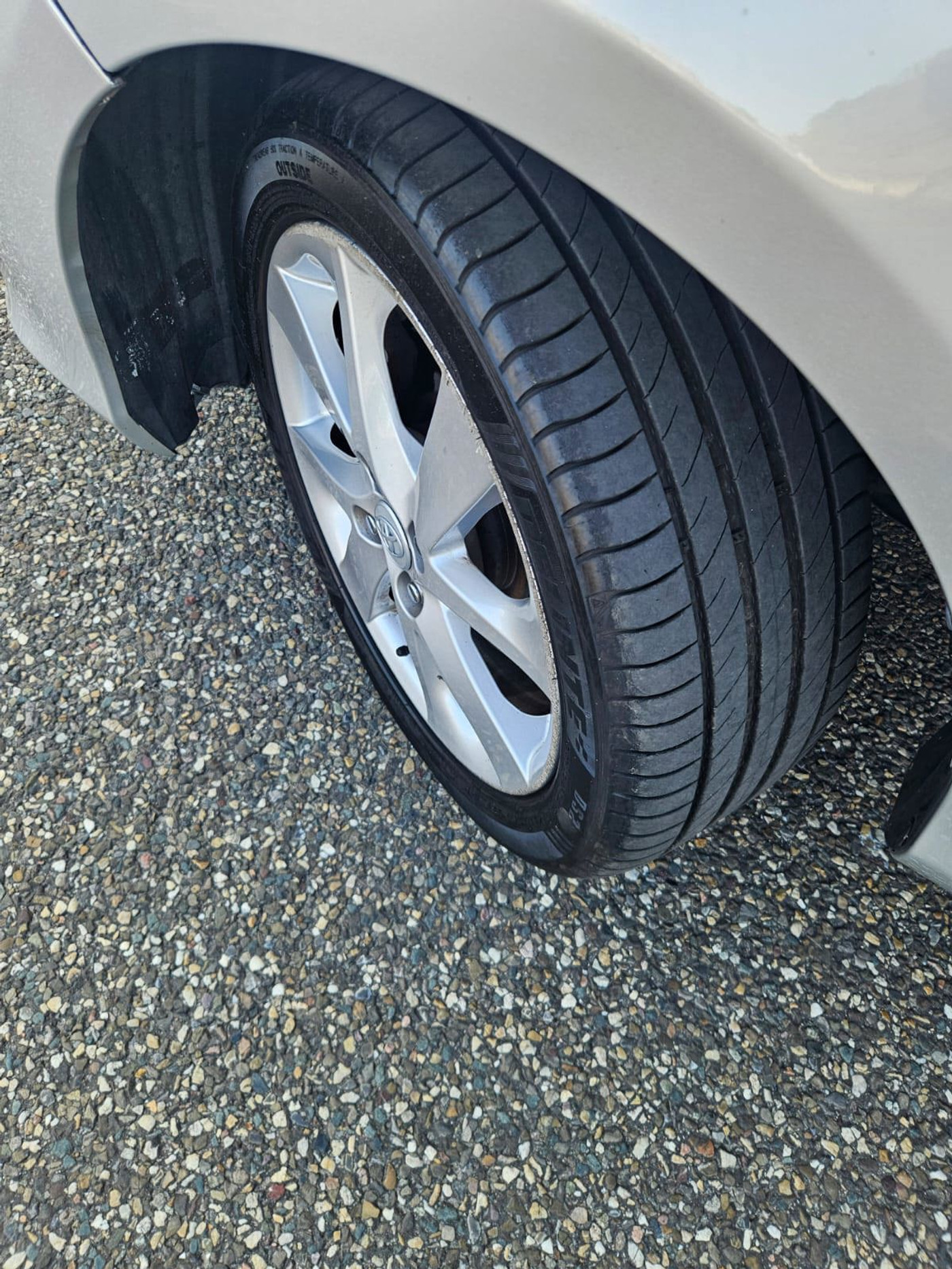 Foto van Toyota Toyota Yaris Hybrid