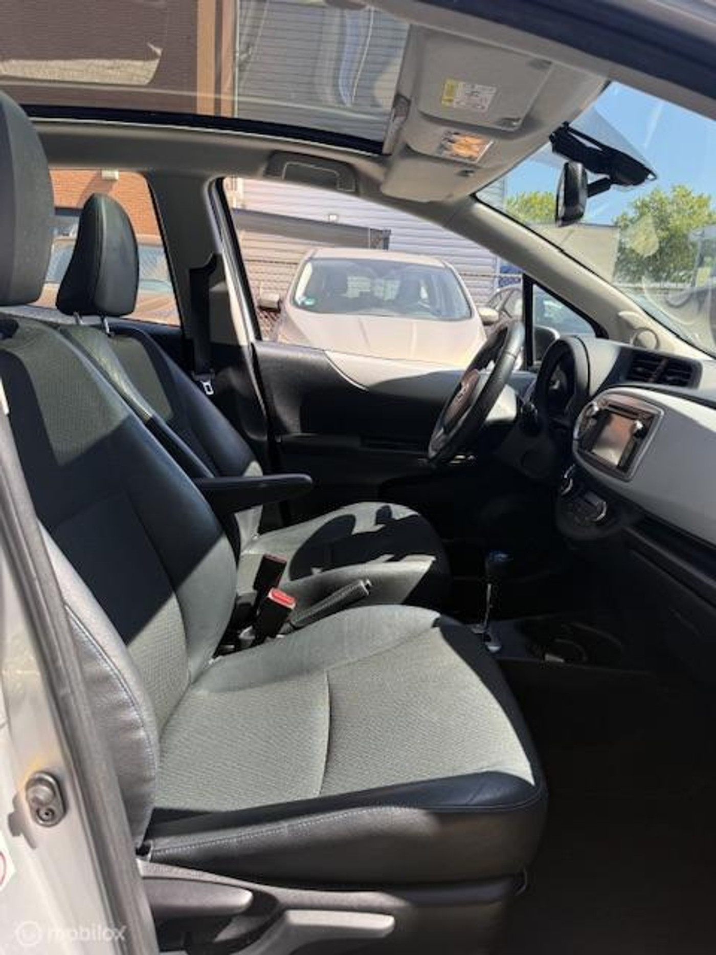 Foto van Toyota Toyota Yaris Hybrid