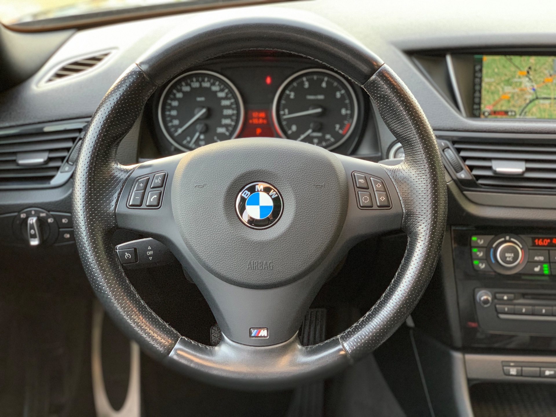 Foto van BMW X1