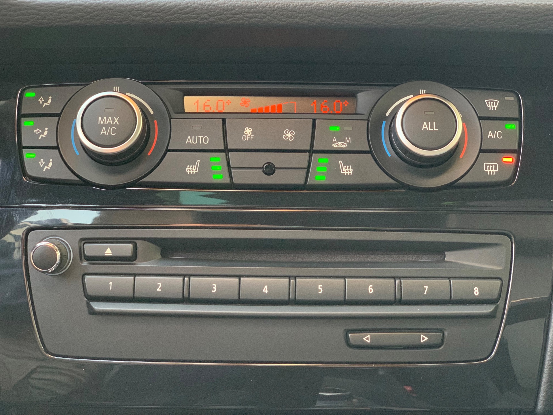 Foto van BMW X1