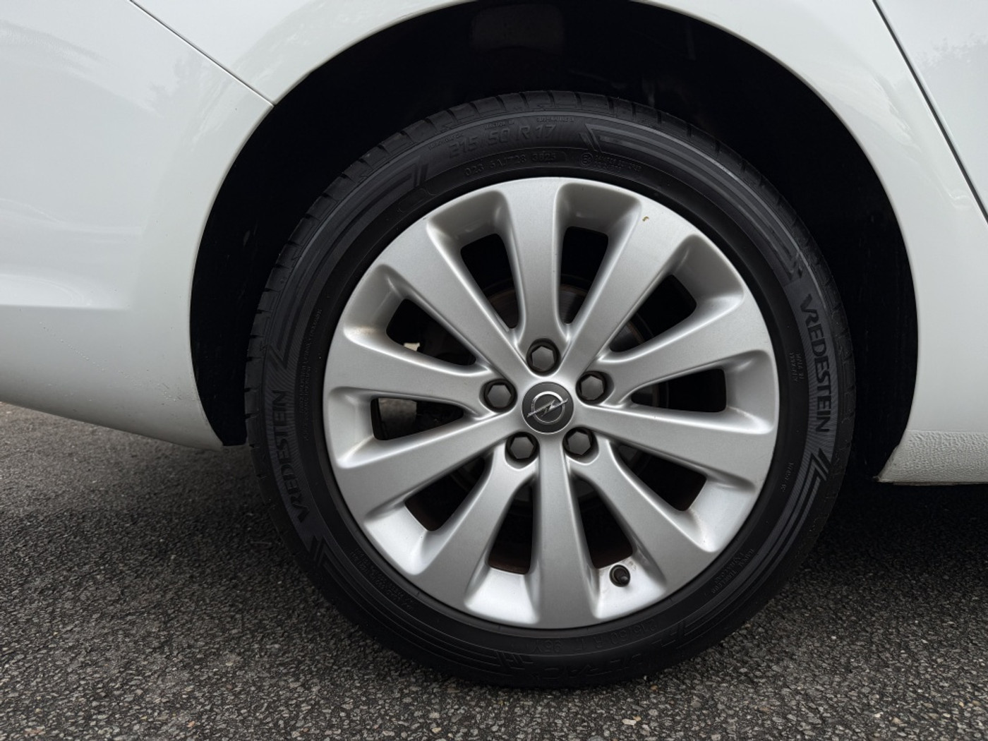 Foto van Opel Astra Sports Tourer
