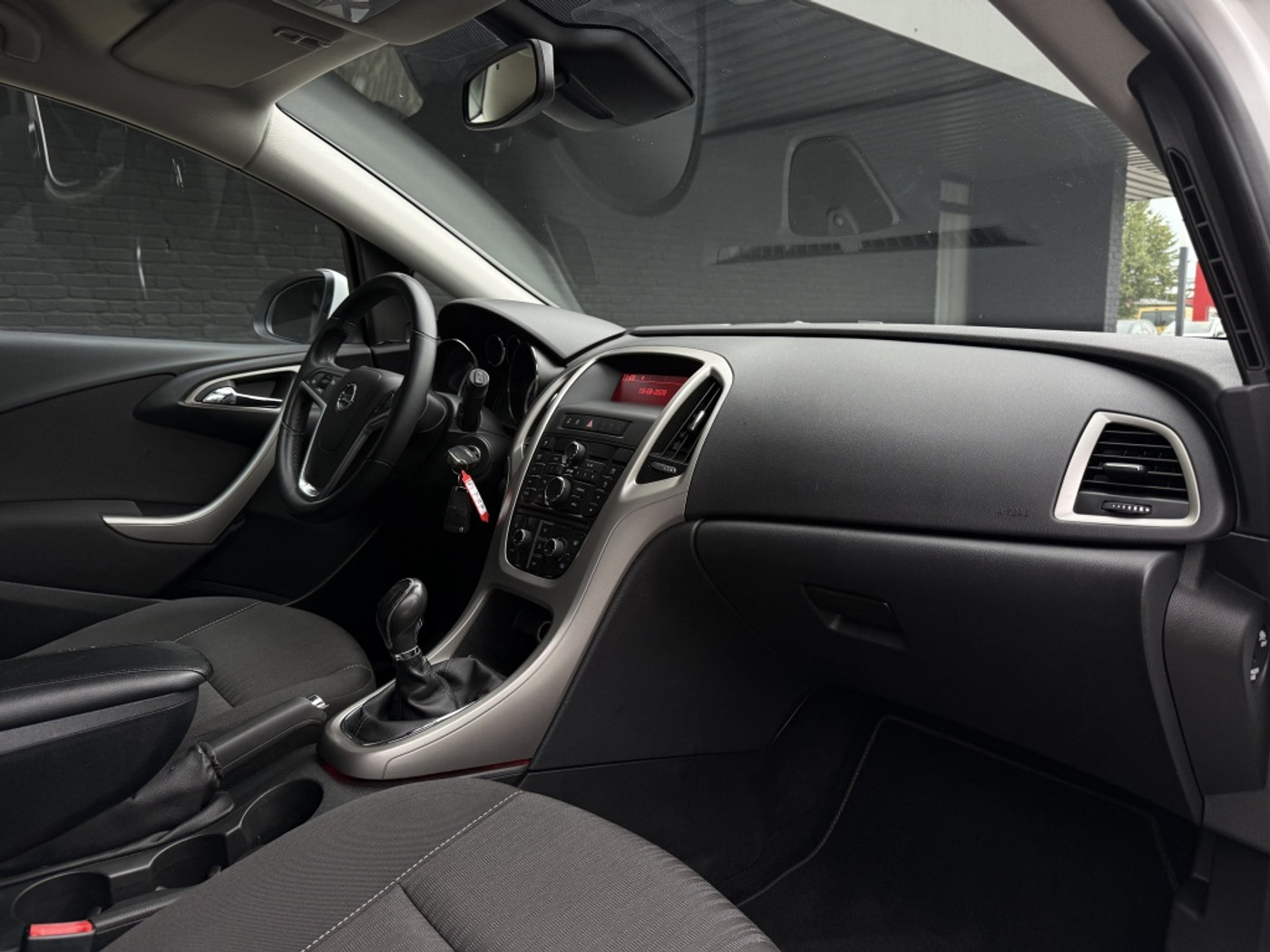 Foto van Opel Astra Sports Tourer