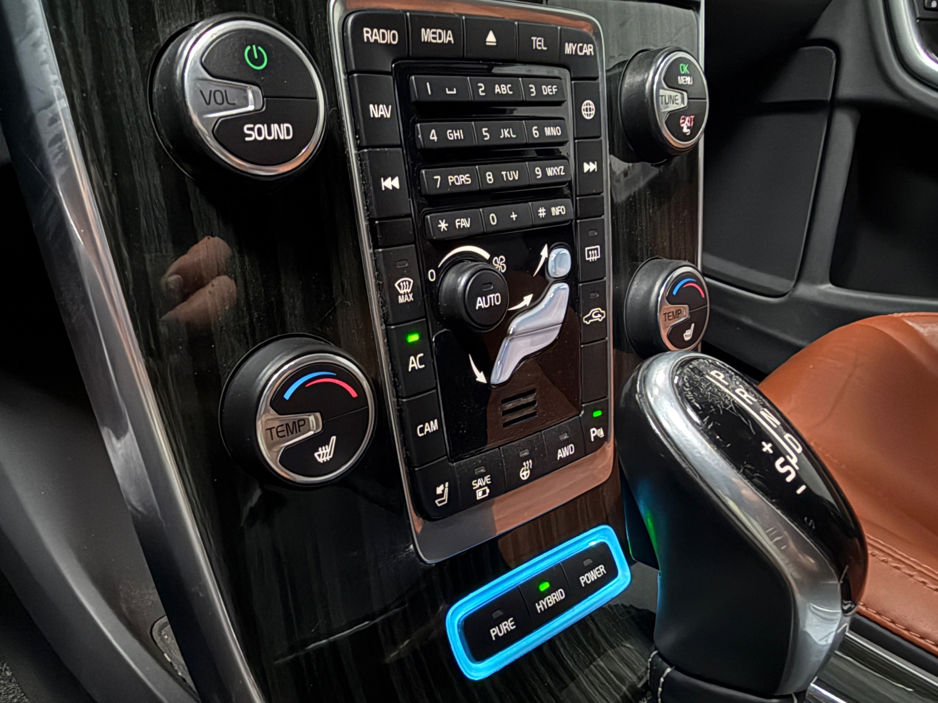 Foto van Volvo V60 Plug In Hybrid