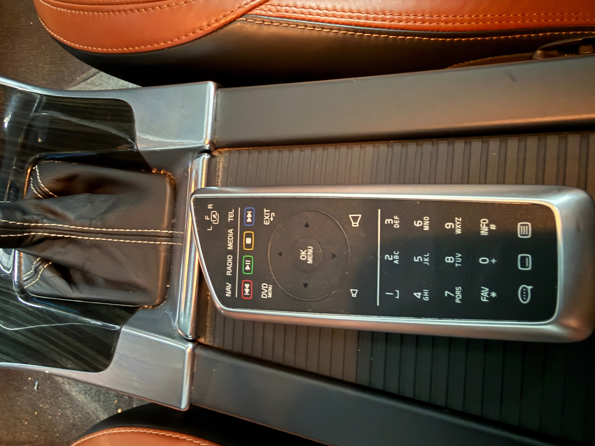 Foto van Volvo V60 Plug In Hybrid
