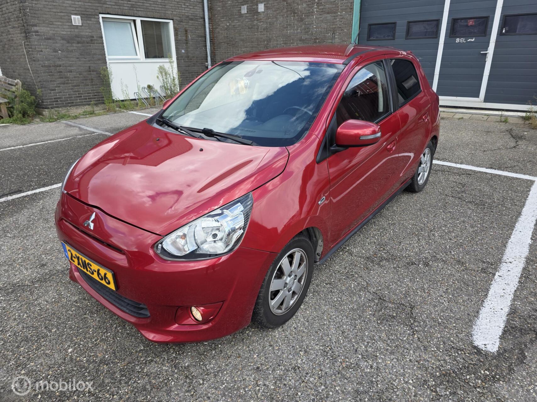 Foto van Toyota Toyota Yaris Hybrid