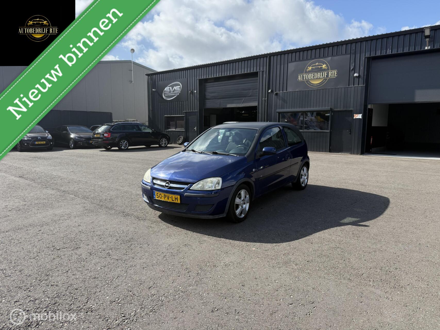 Opel Corsa-c 1.2-16V Rhythm Automaat 2004 - voorkant