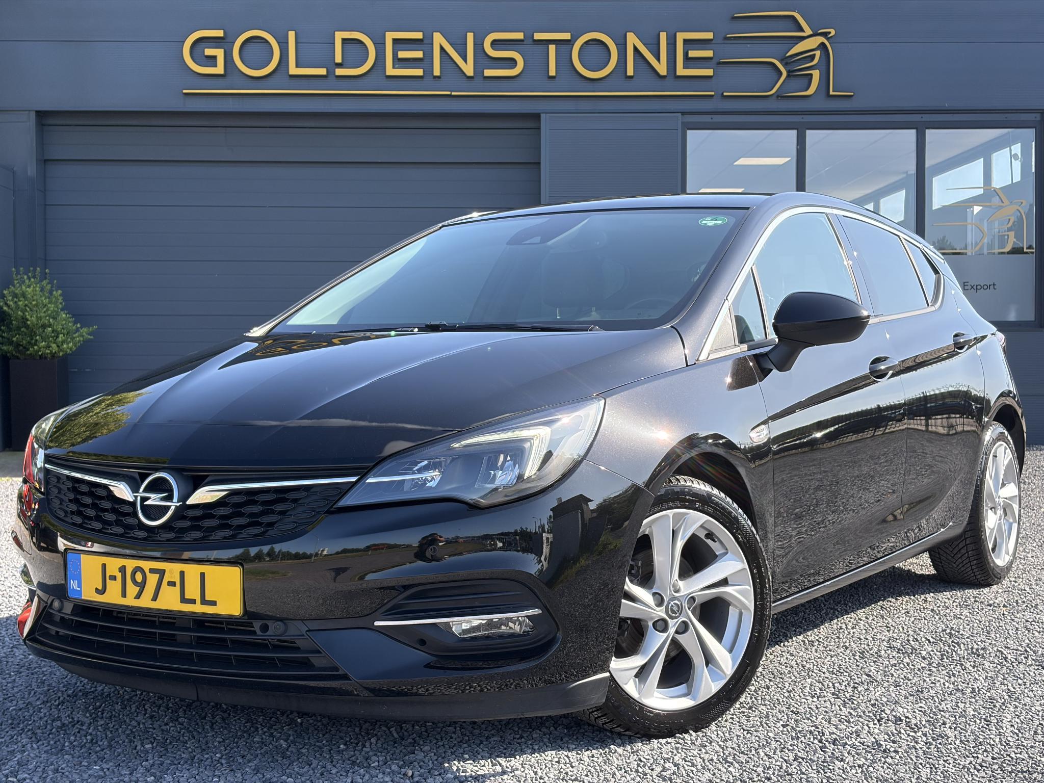 Opel Astra 1.2 Launch Elegance 2020 - voorkant
