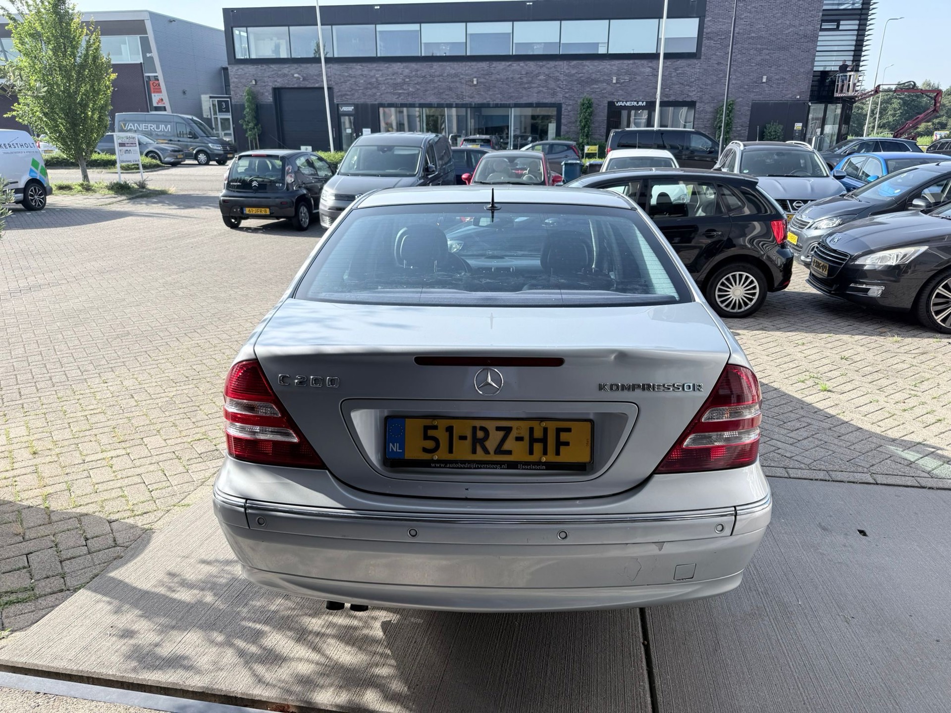 Foto van Mercedes-Benz C 200 Kompressor