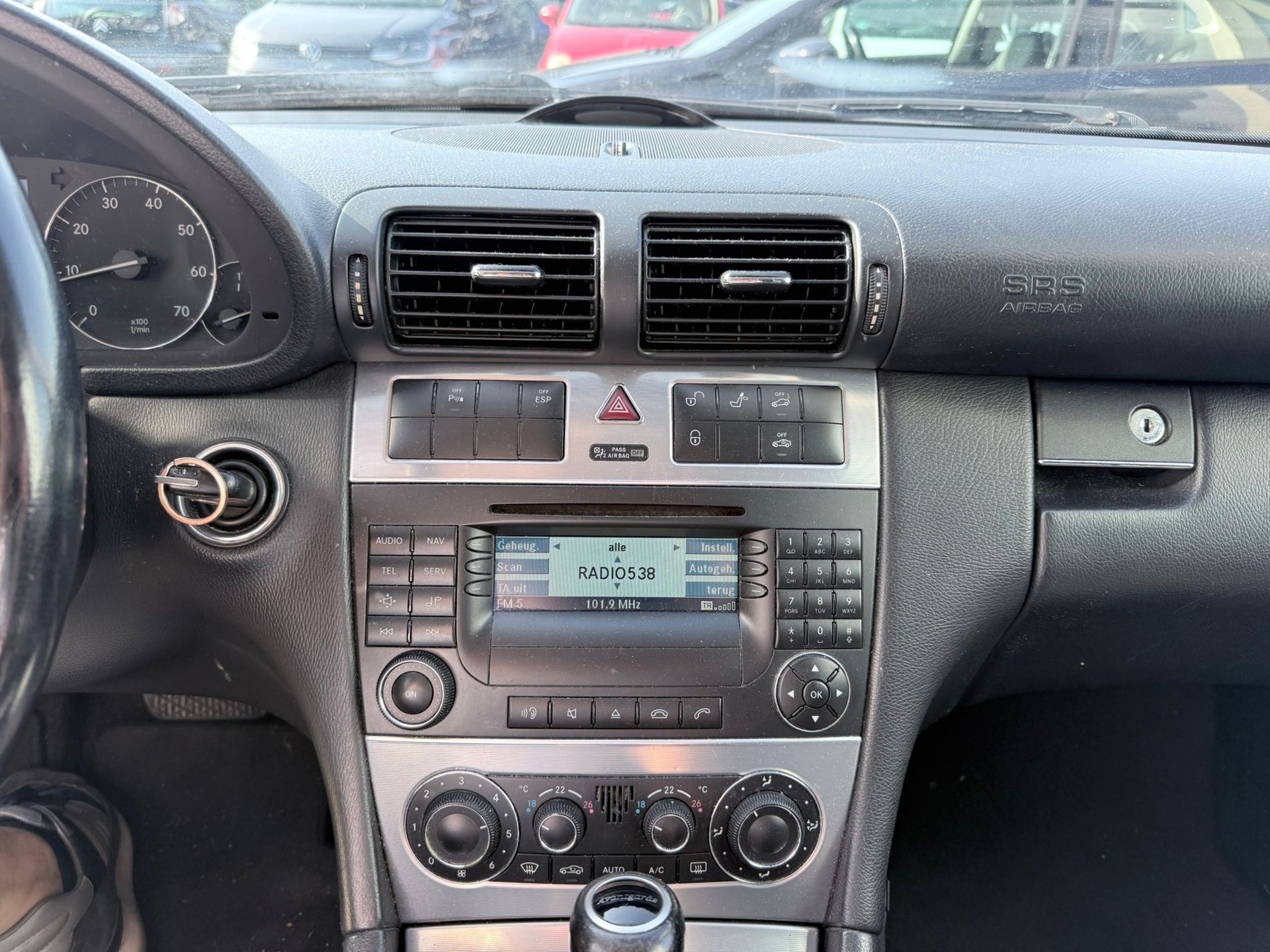 Foto van Mercedes-Benz C 200 Kompressor