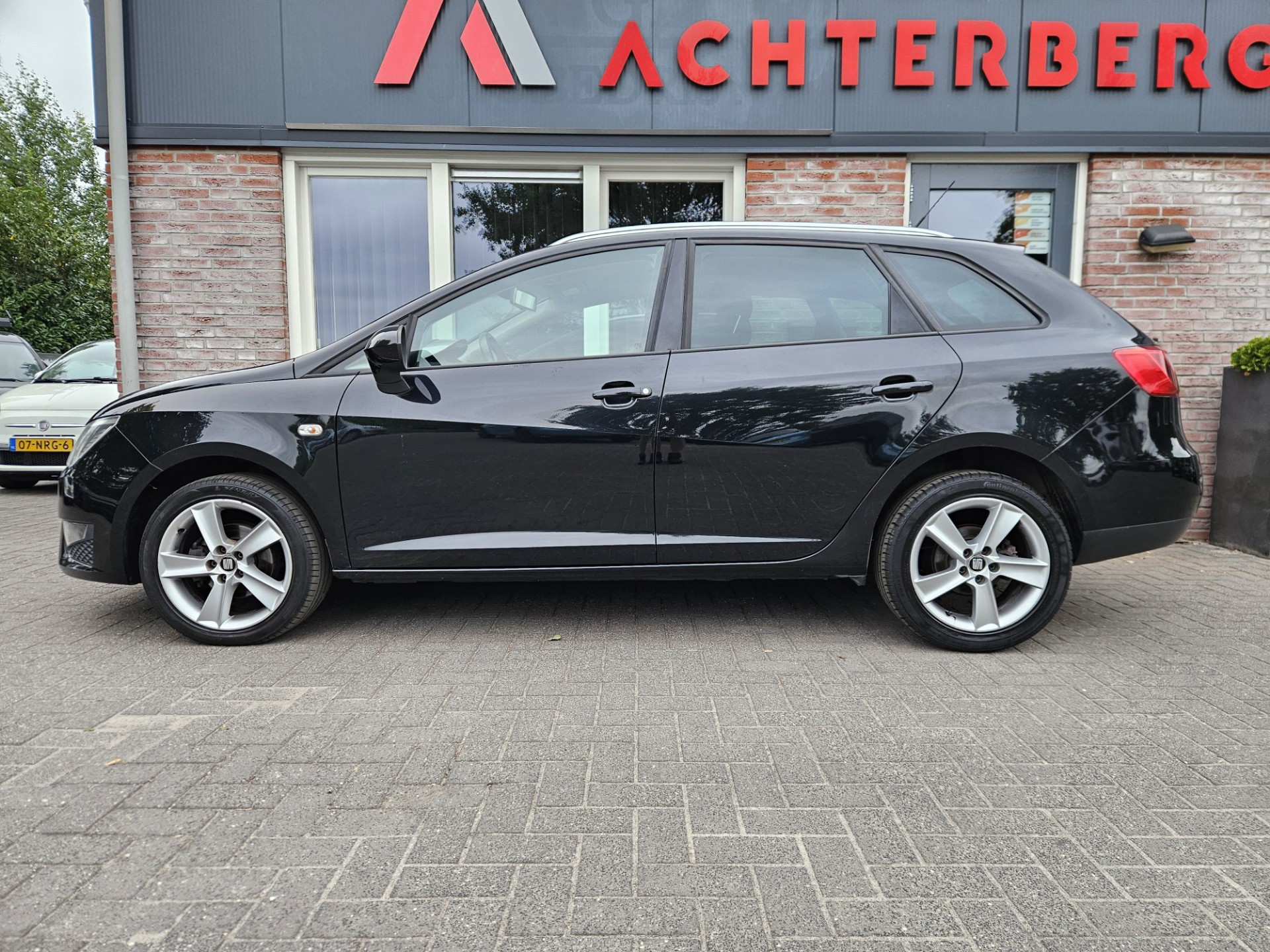 Foto van Seat Ibiza ST