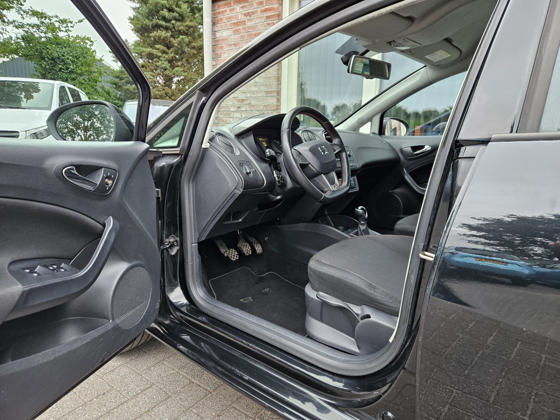 Foto van Seat Ibiza ST