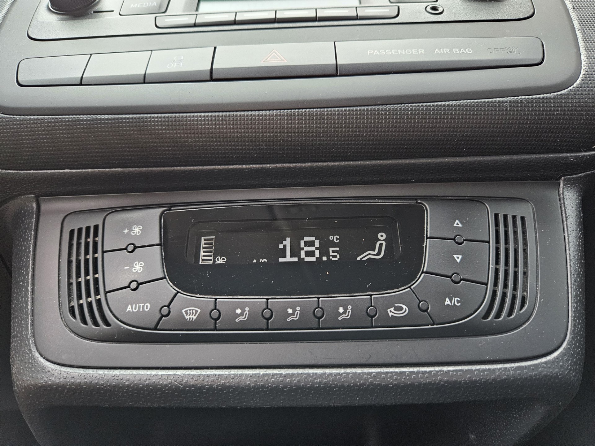 Foto van Seat Ibiza ST