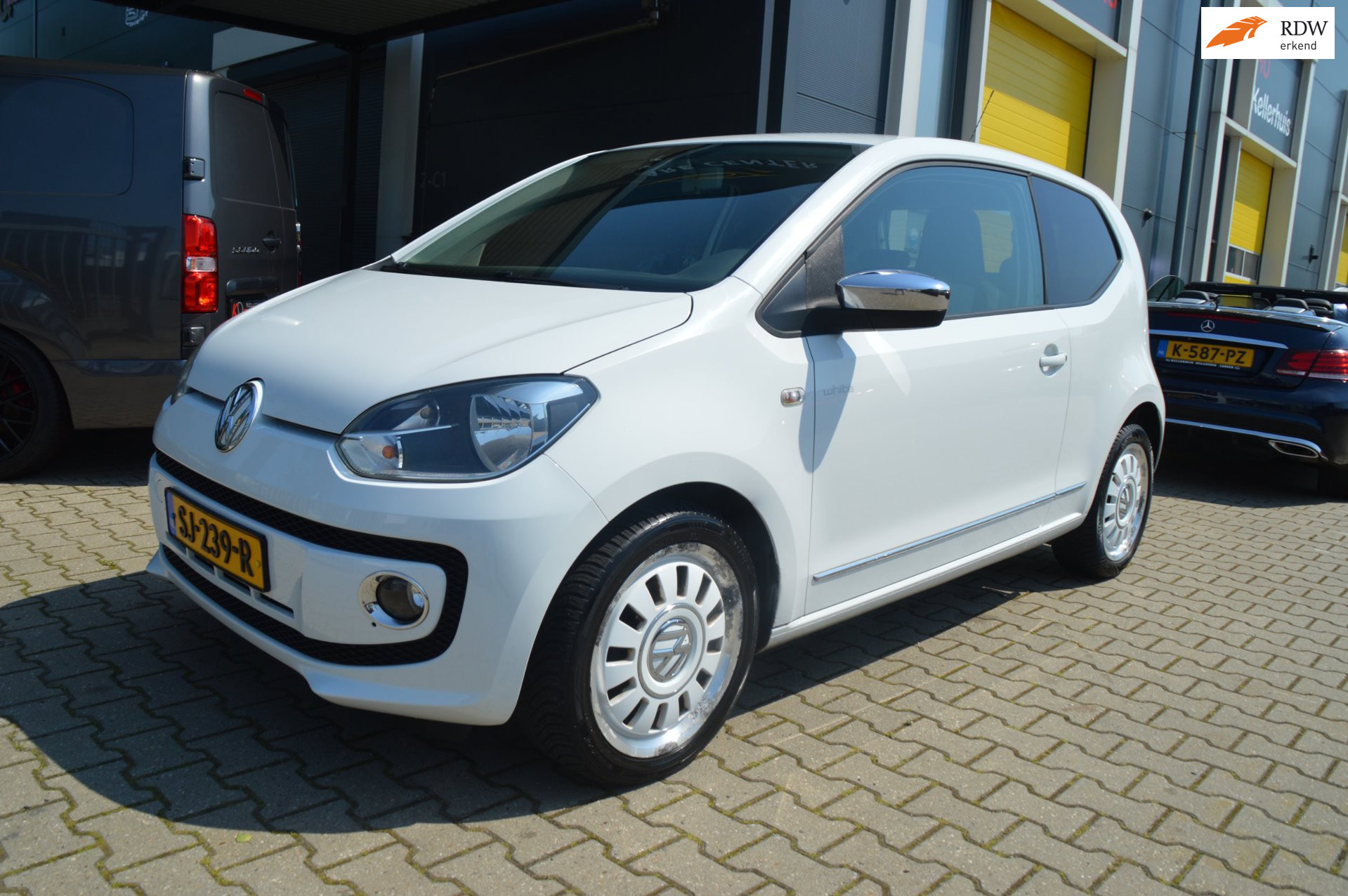 Volkswagen Up 1.0 high up! 2012 - voorkant