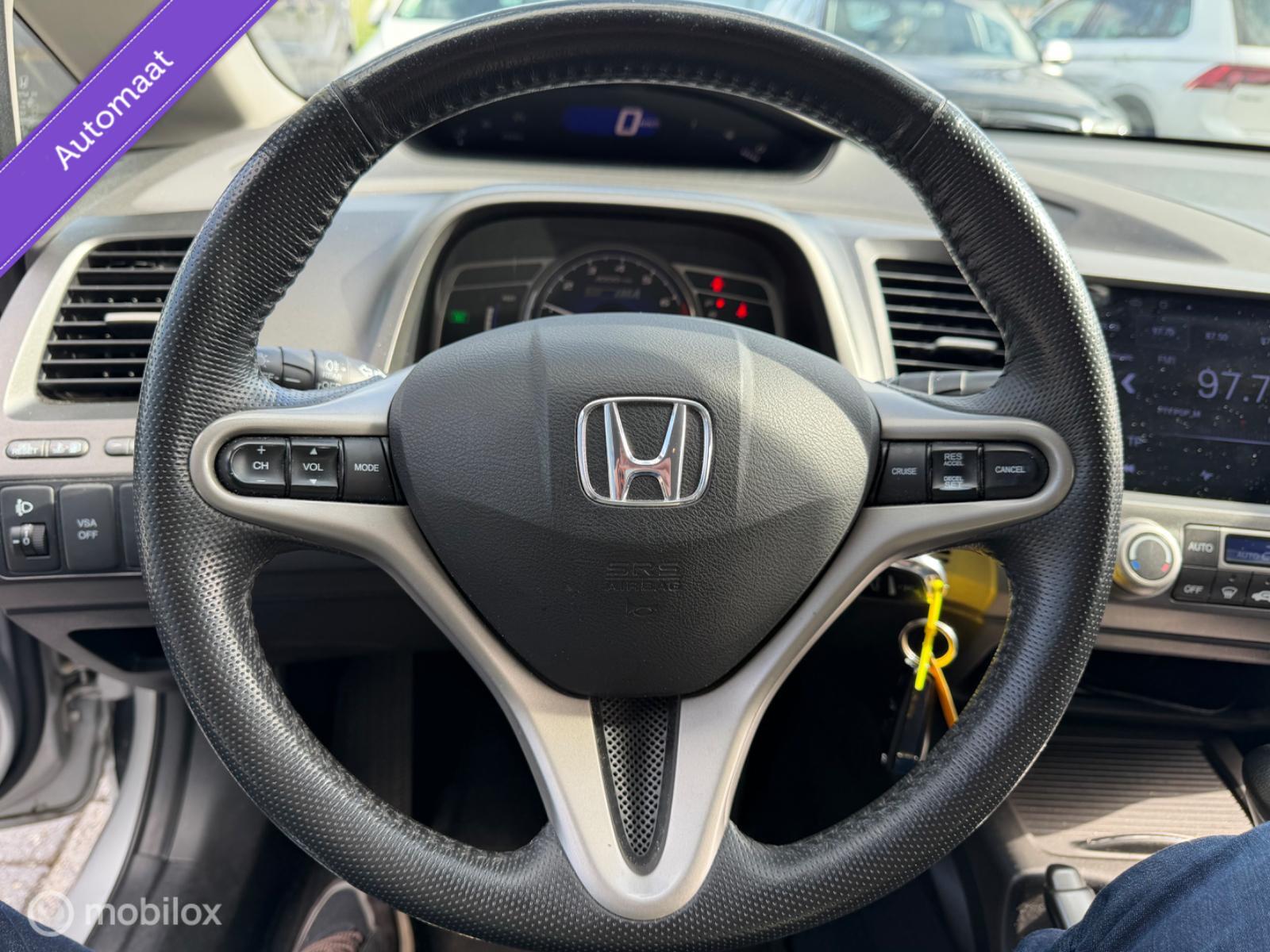 Foto van Honda Civic 4dr Hybrid