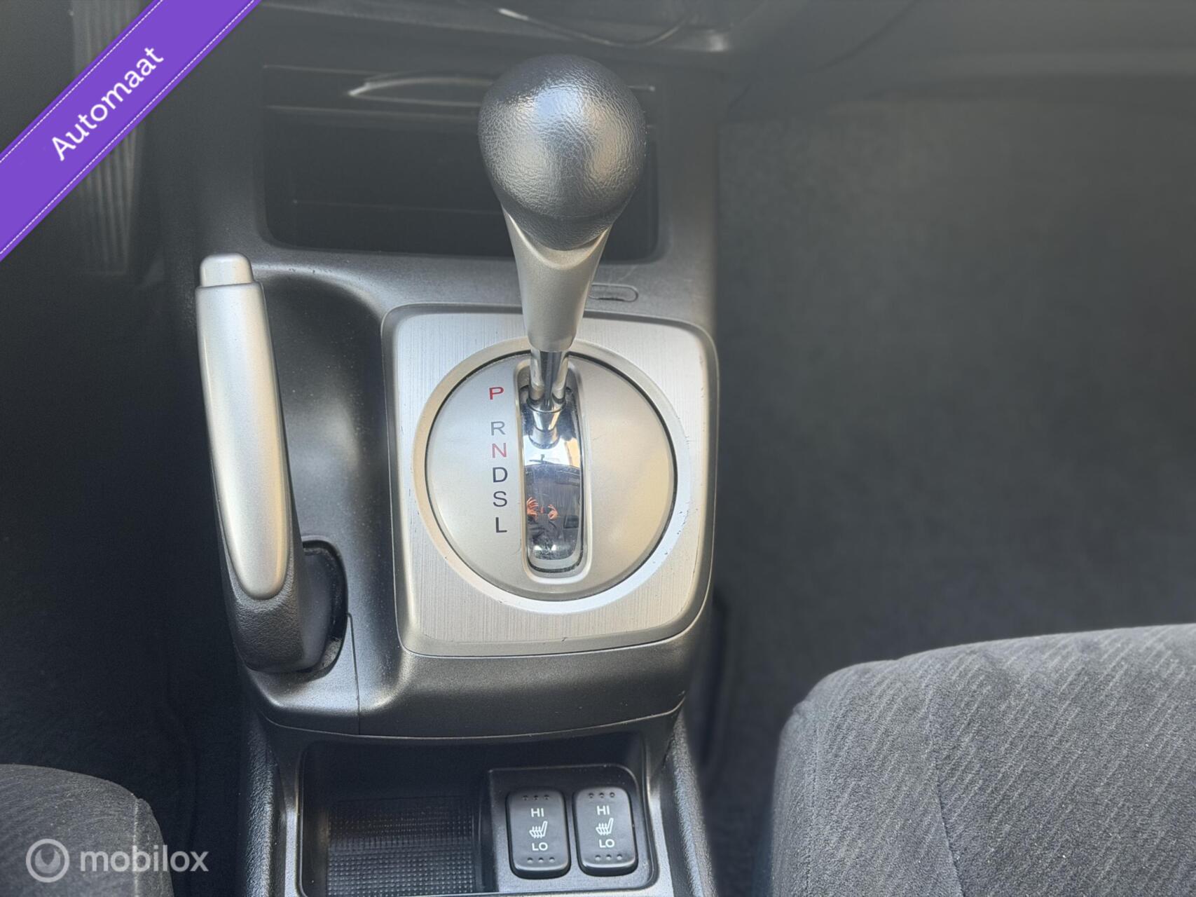 Foto van Honda Civic 4dr Hybrid