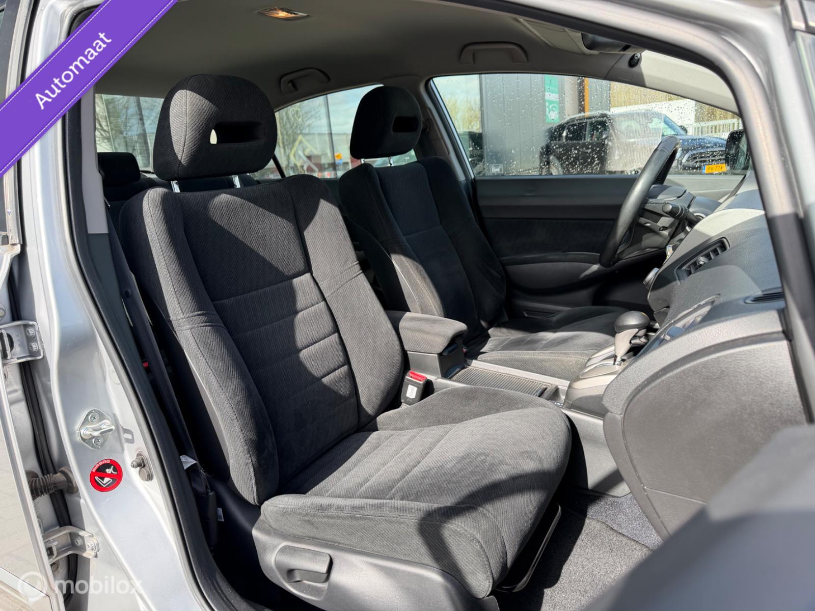 Foto van Honda Civic 4dr Hybrid
