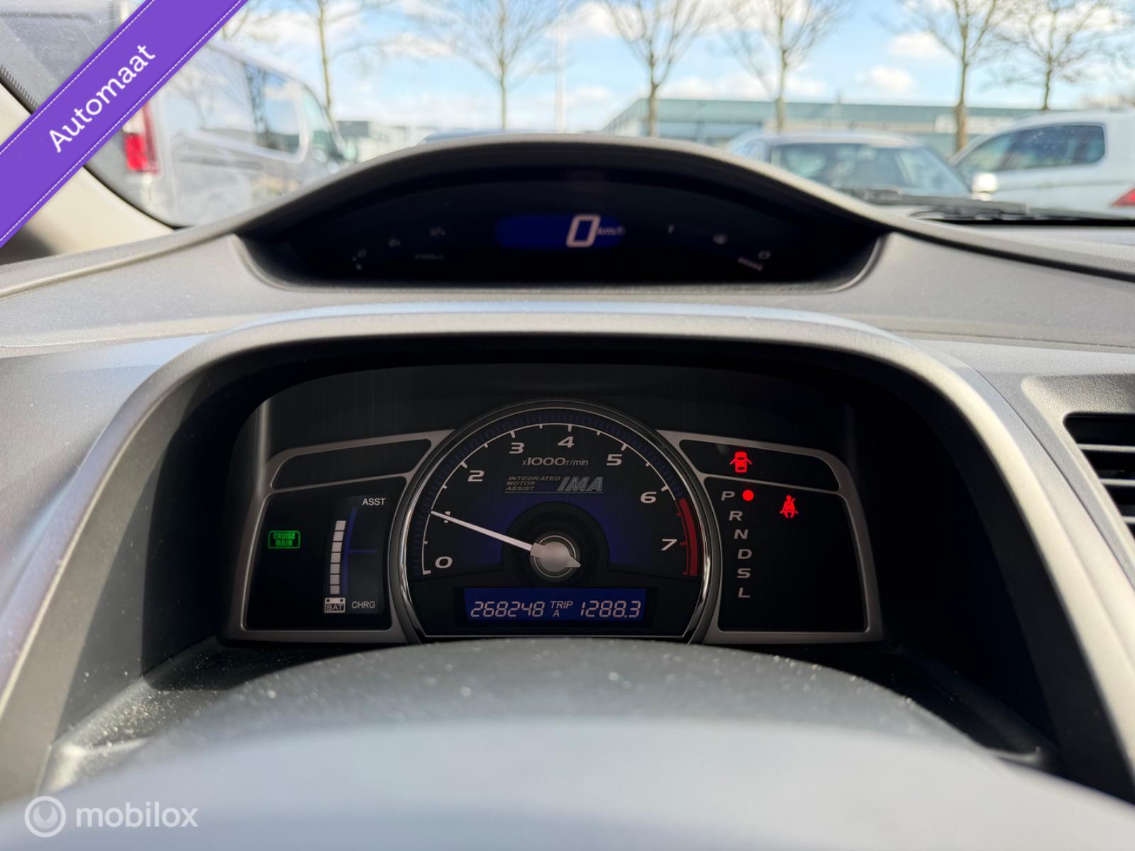 Foto van Honda Civic 4dr Hybrid