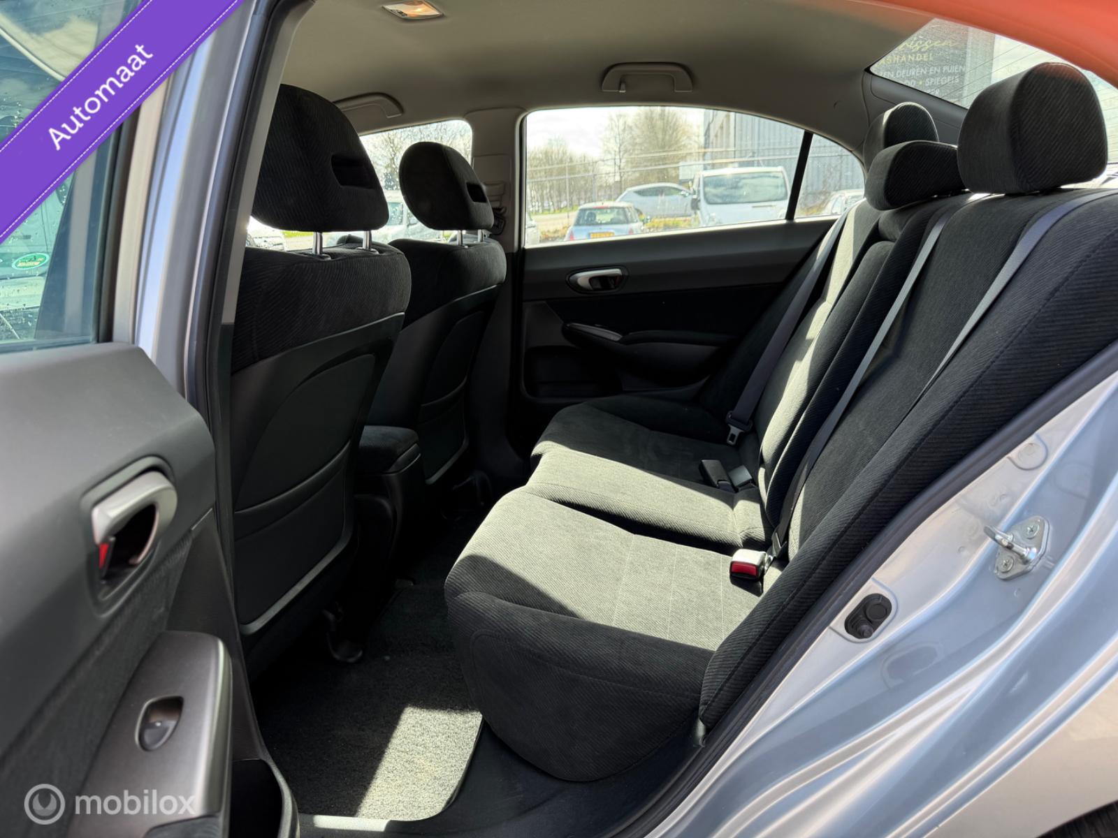 Foto van Honda Civic 4dr Hybrid