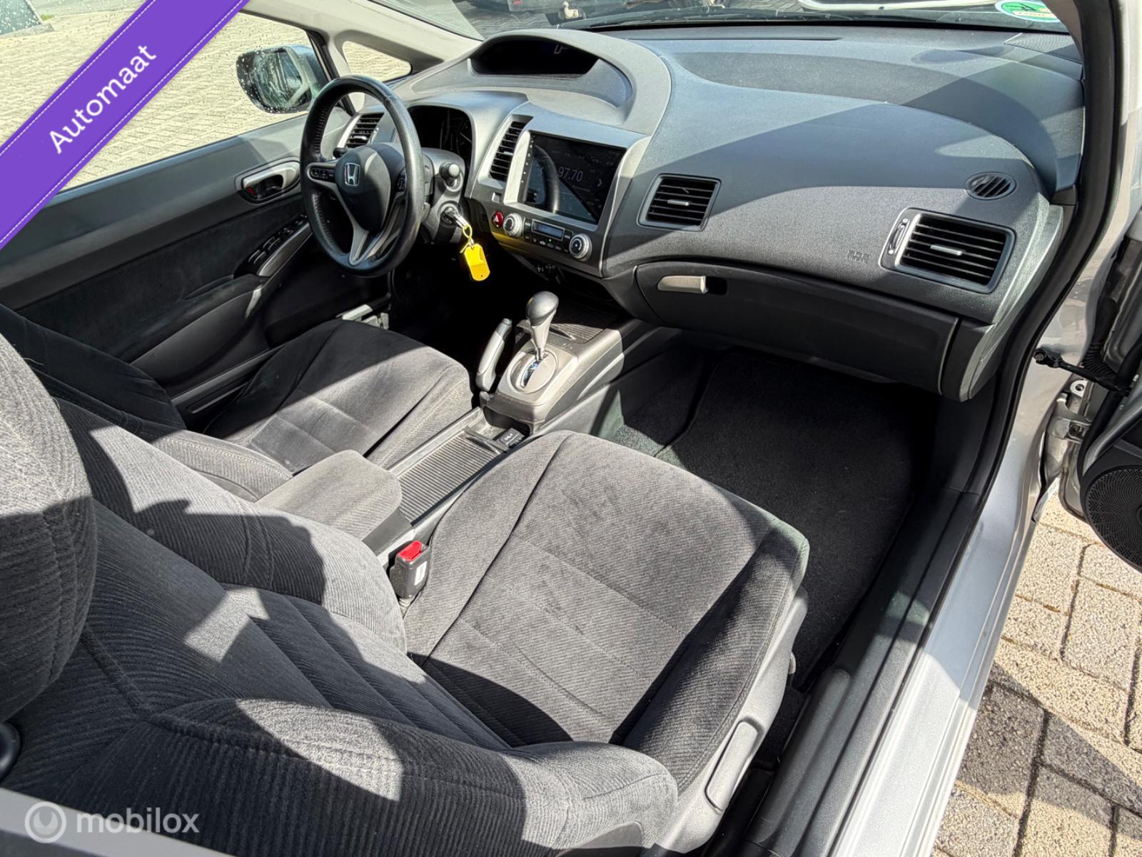 Foto van Honda Civic 4dr Hybrid