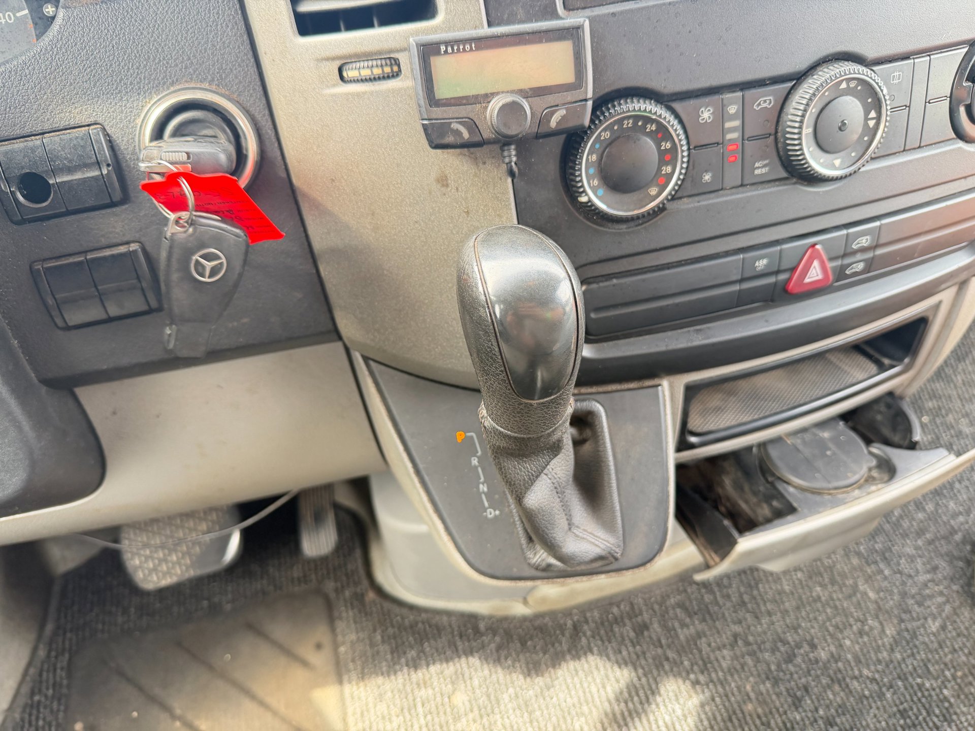 Foto van Mercedes-Benz 906 Ka 50 Sprinter 518cdi