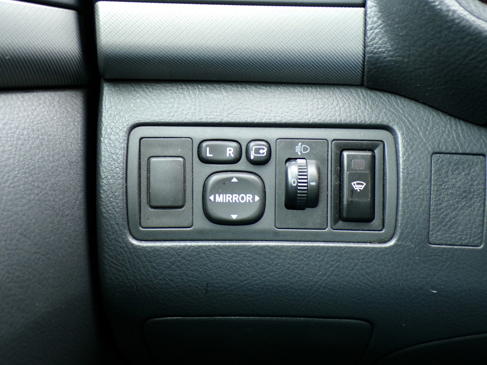 Foto van Toyota Toyota Avensis