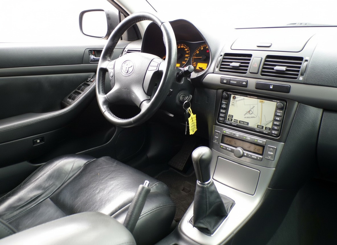 Foto van Toyota Toyota Avensis