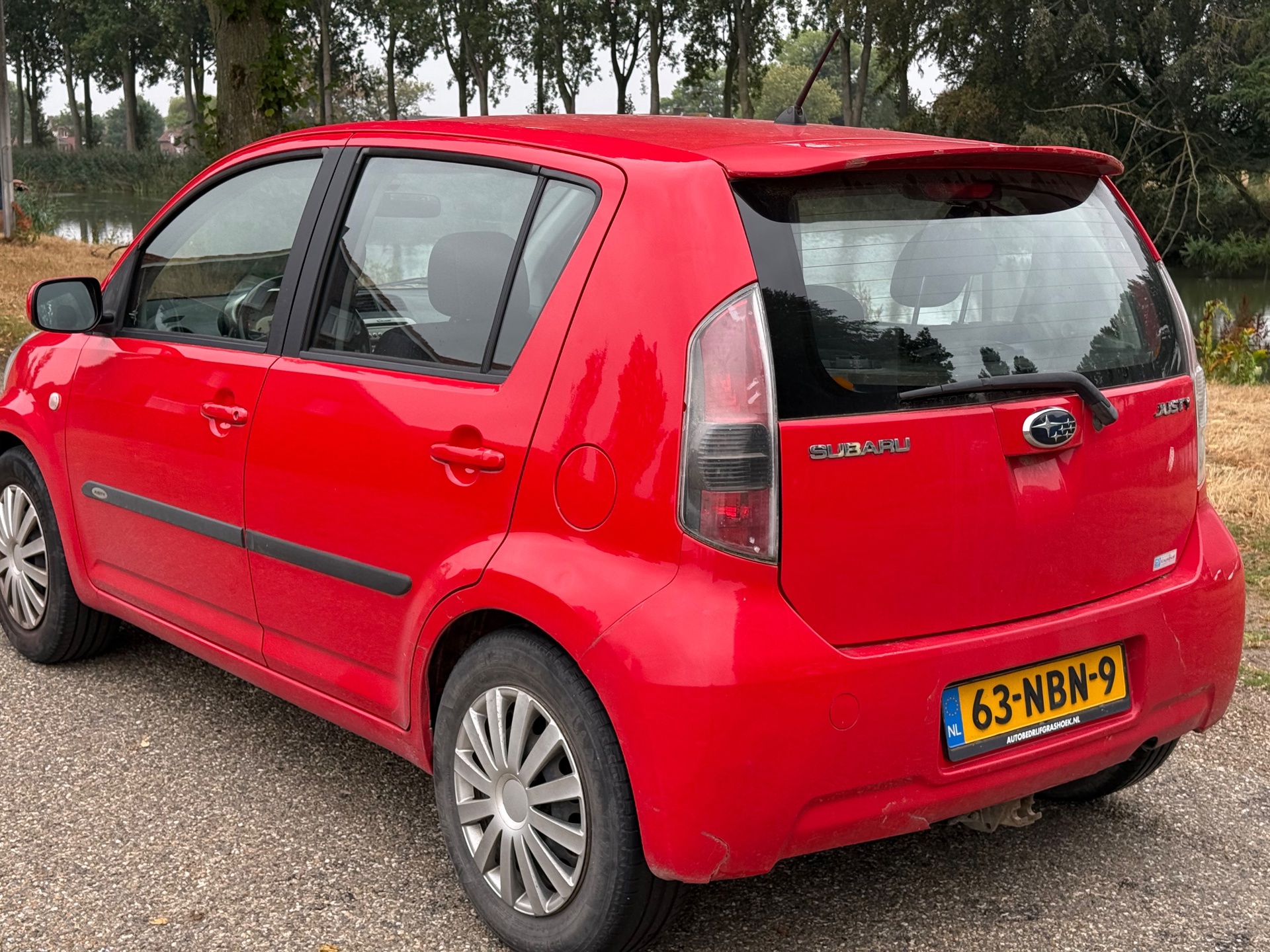 Foto van Subaru Justy
