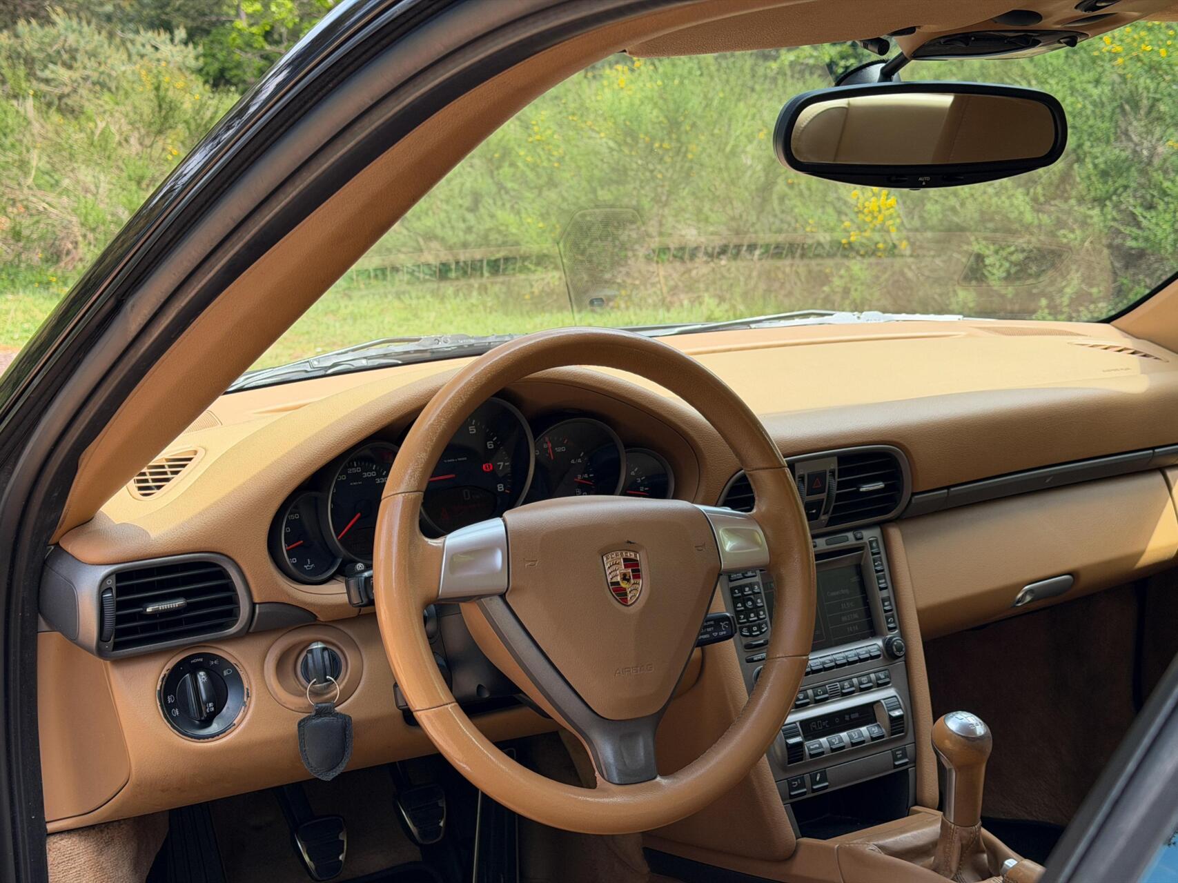 Foto van Porsche 911 Carrera