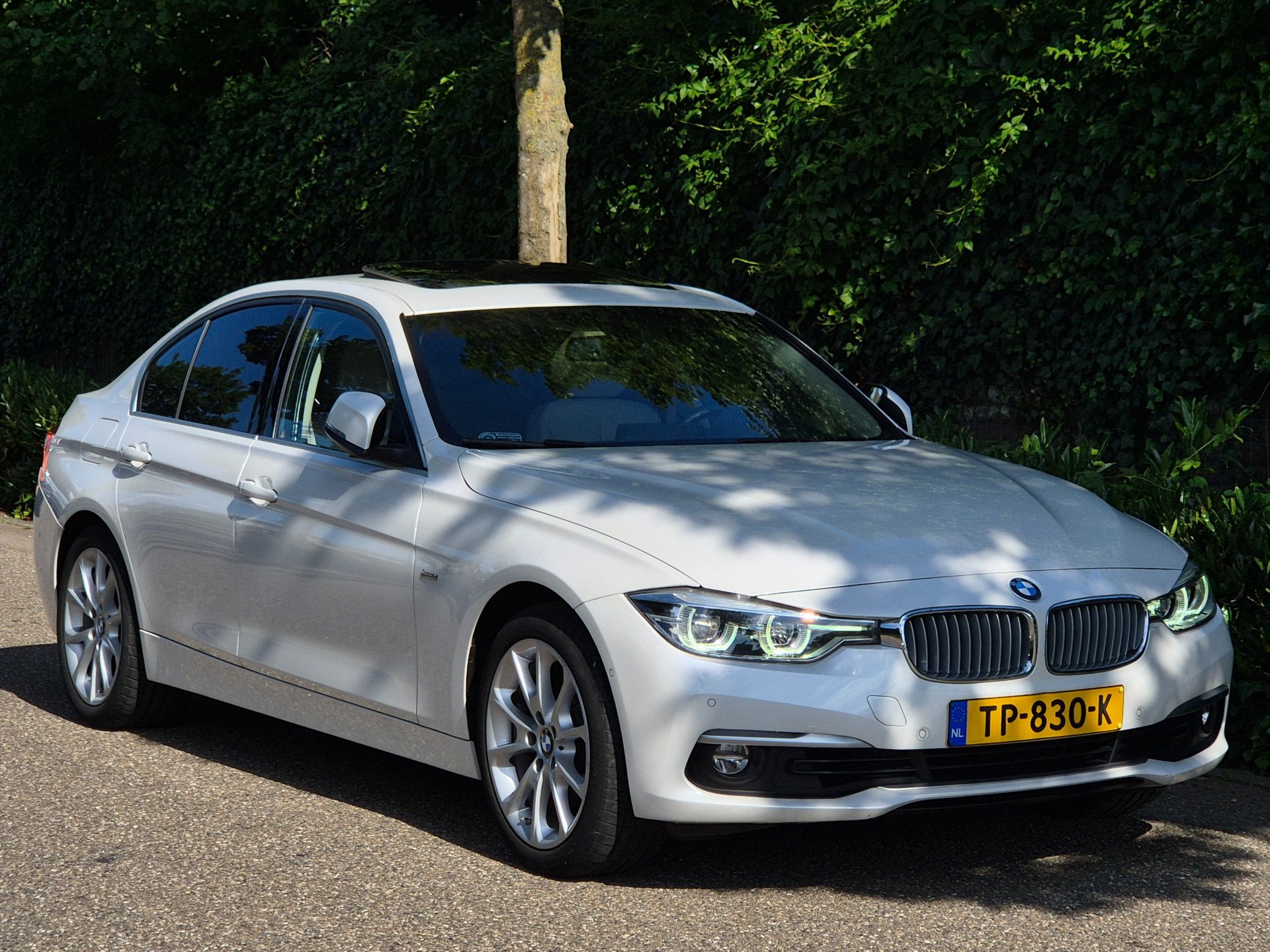 Foto van BMW 320i