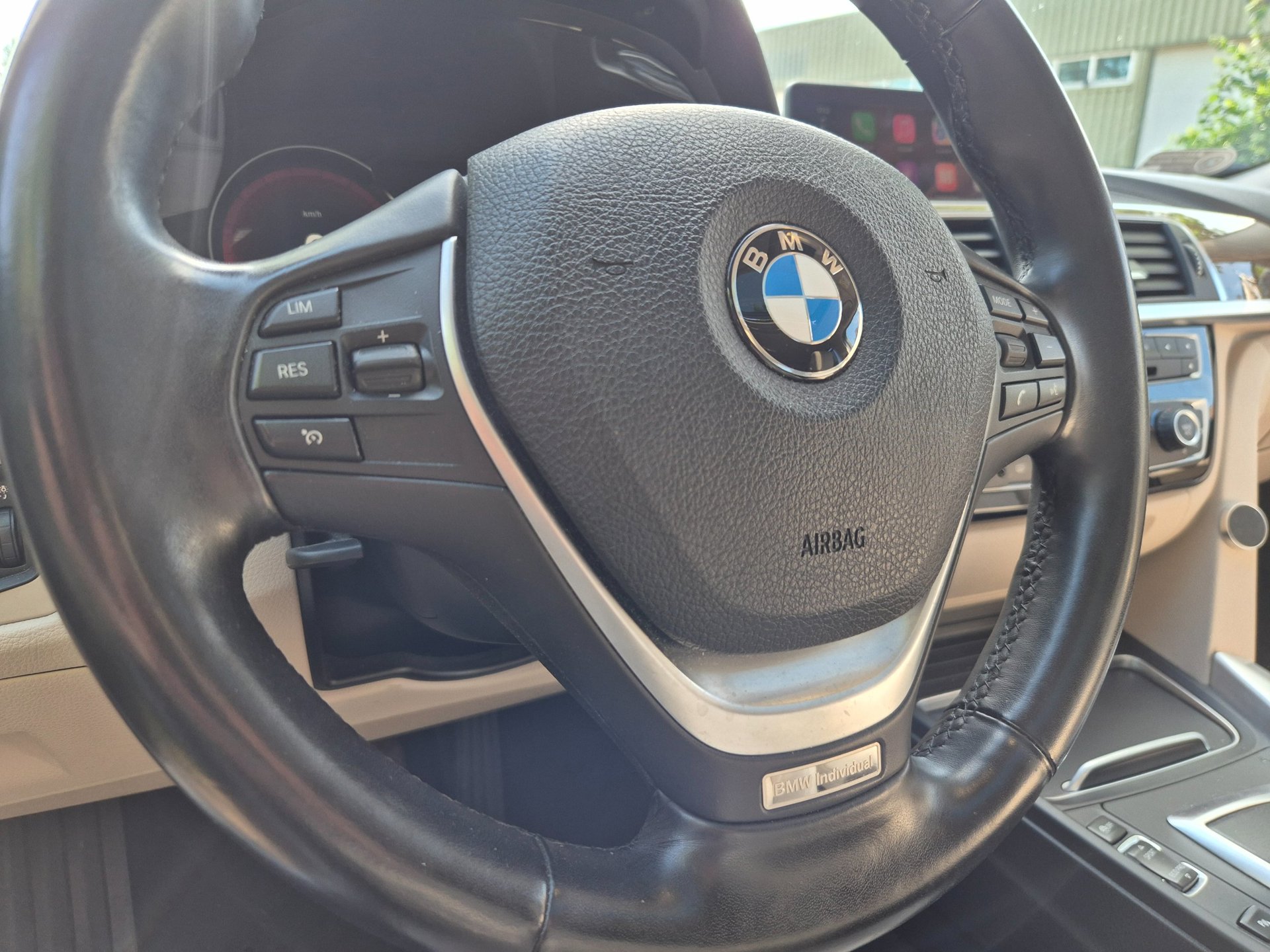Foto van BMW 320i