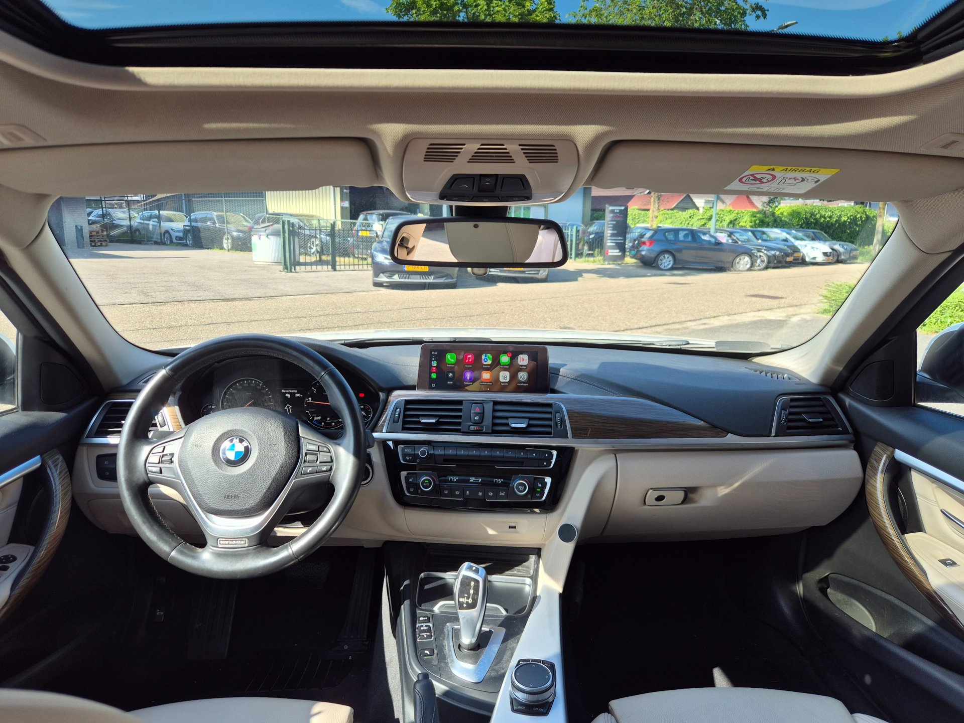 Foto van BMW 320i