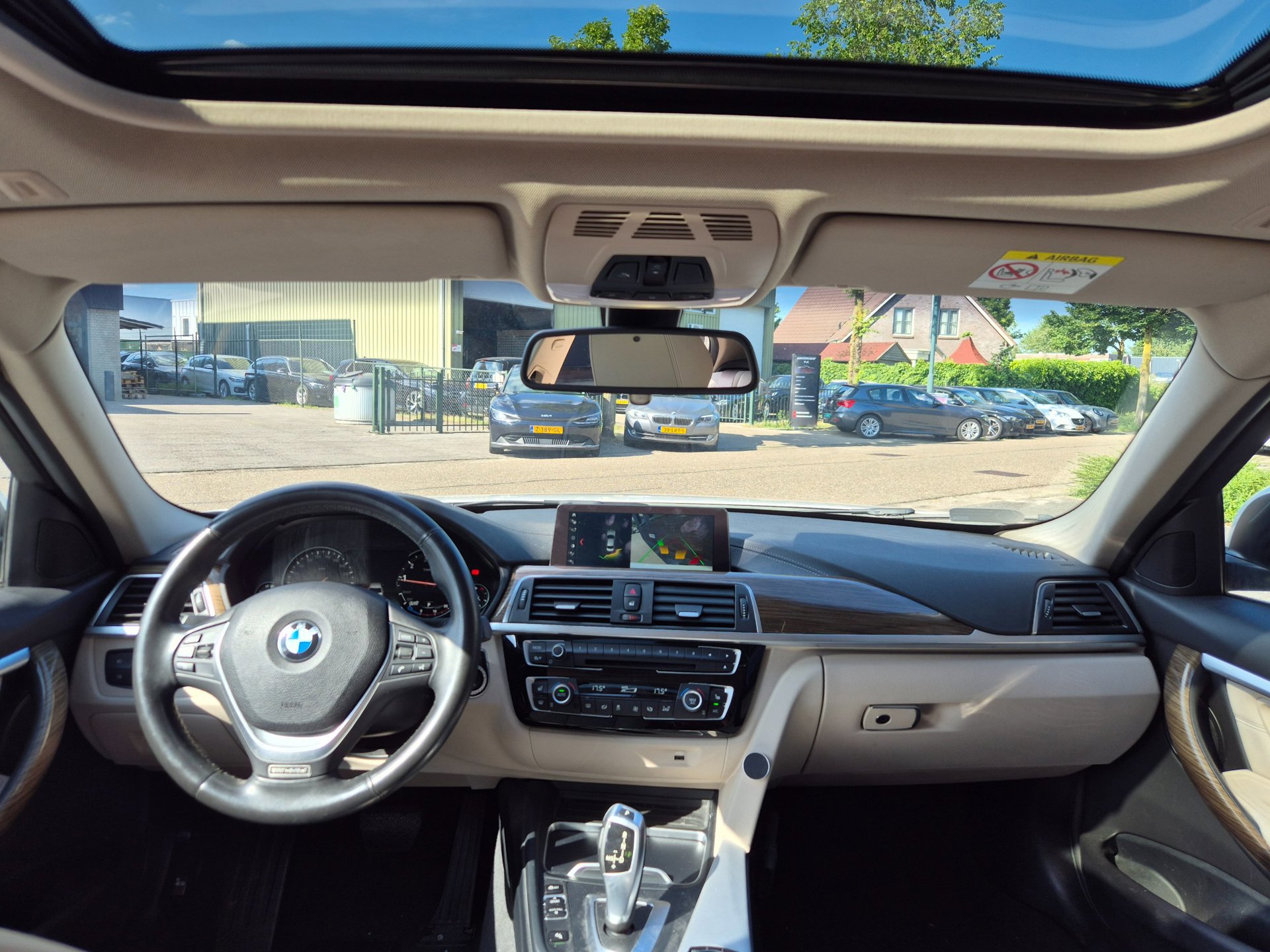 Foto van BMW 320i