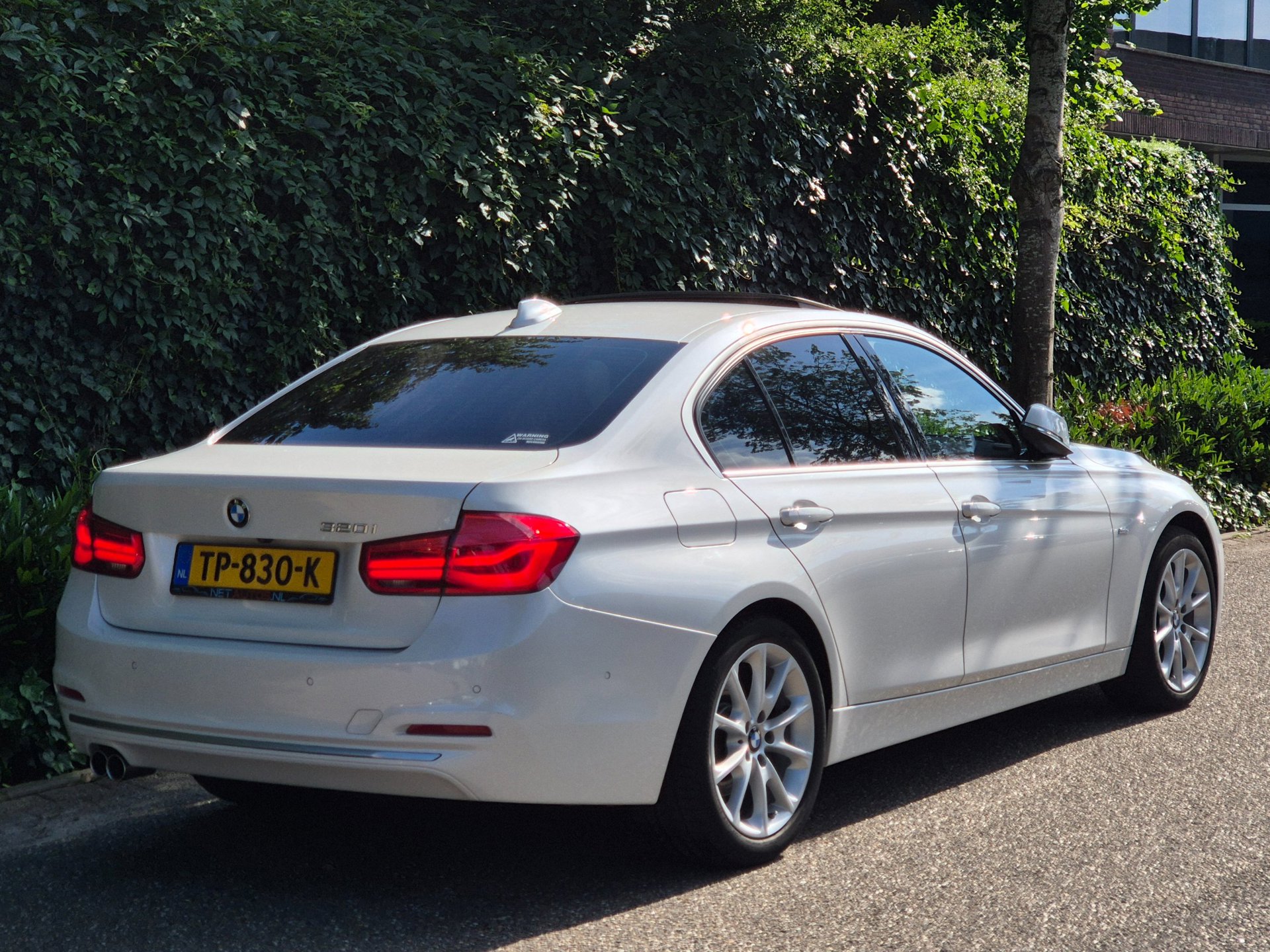 Foto van BMW 320i