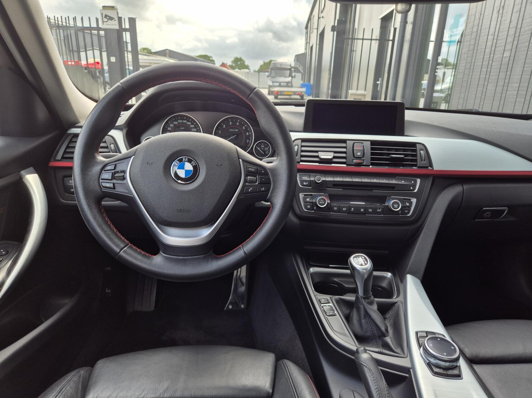 Foto van BMW 316i