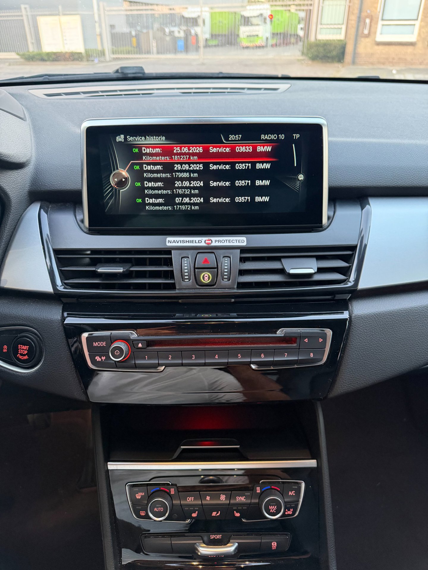 Foto van BMW 218i Active Tourer