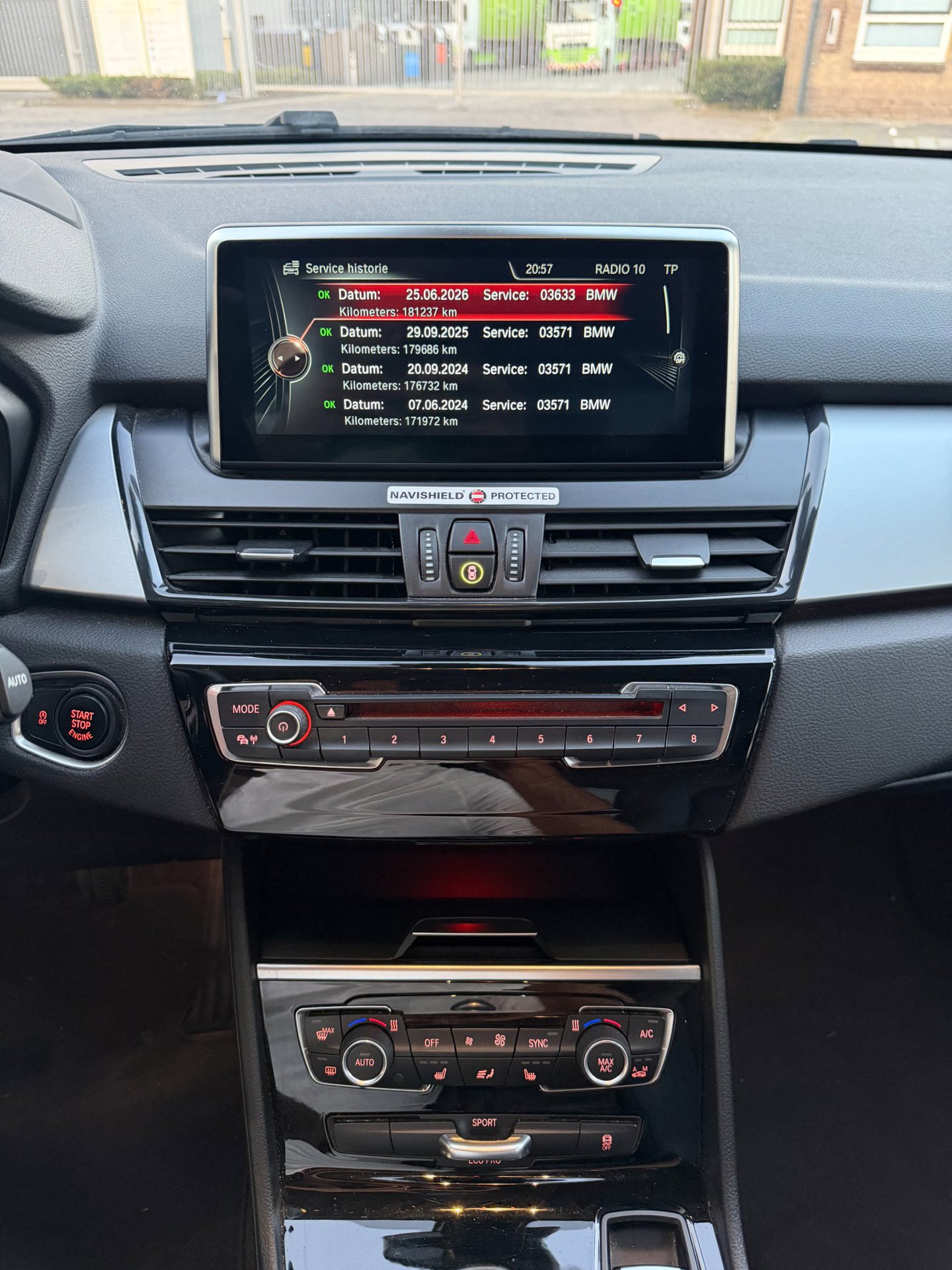 Foto van BMW 218i Active Tourer