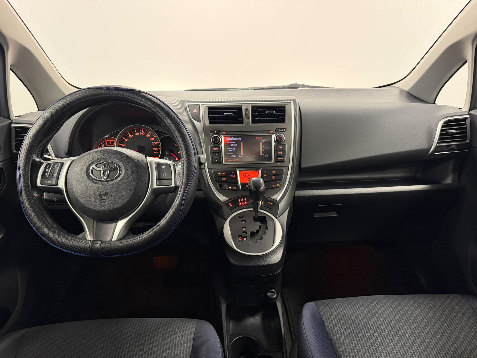 Foto van Toyota Toyota Verso-s