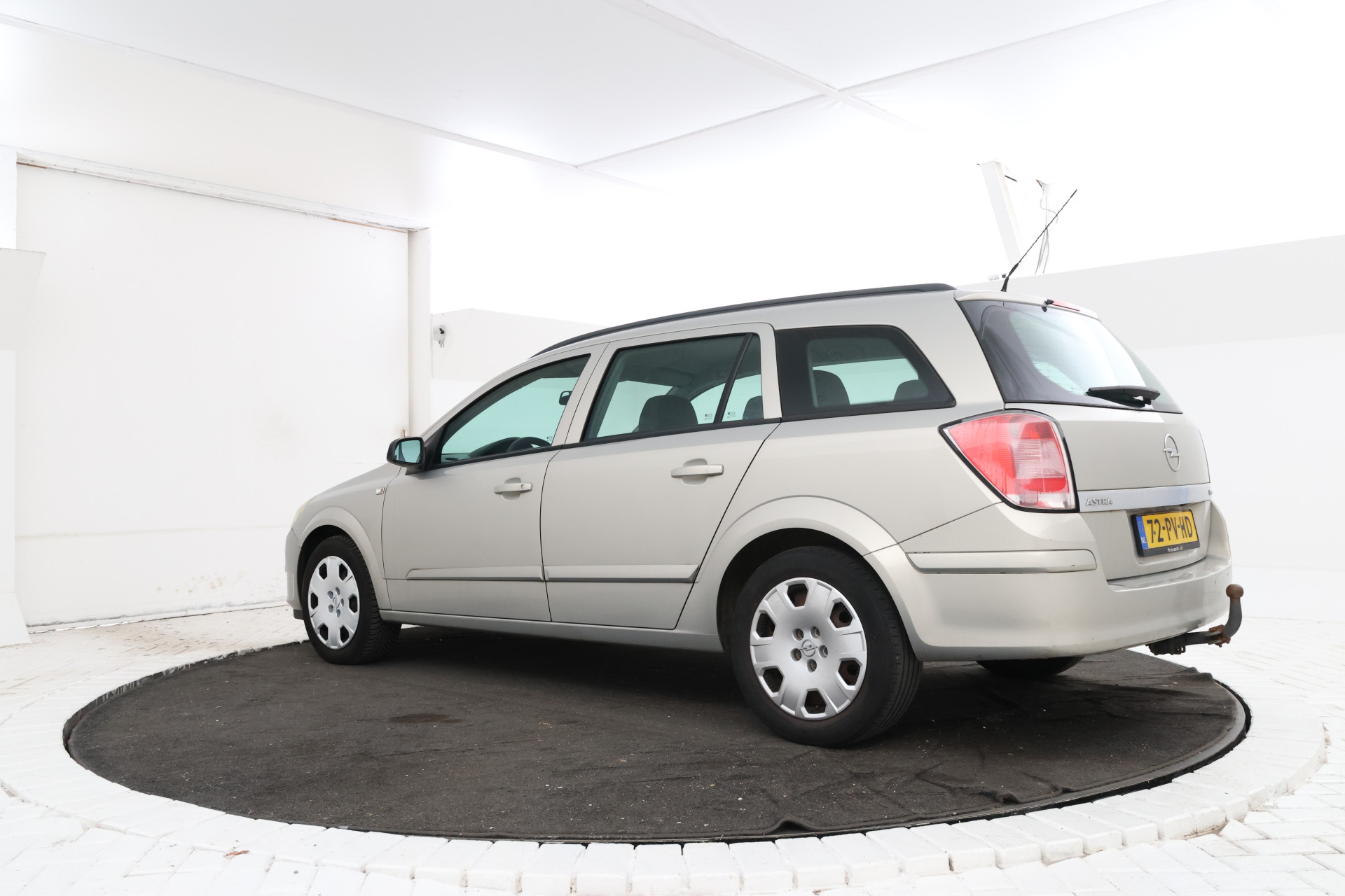 Foto van Opel Astra Wagon
