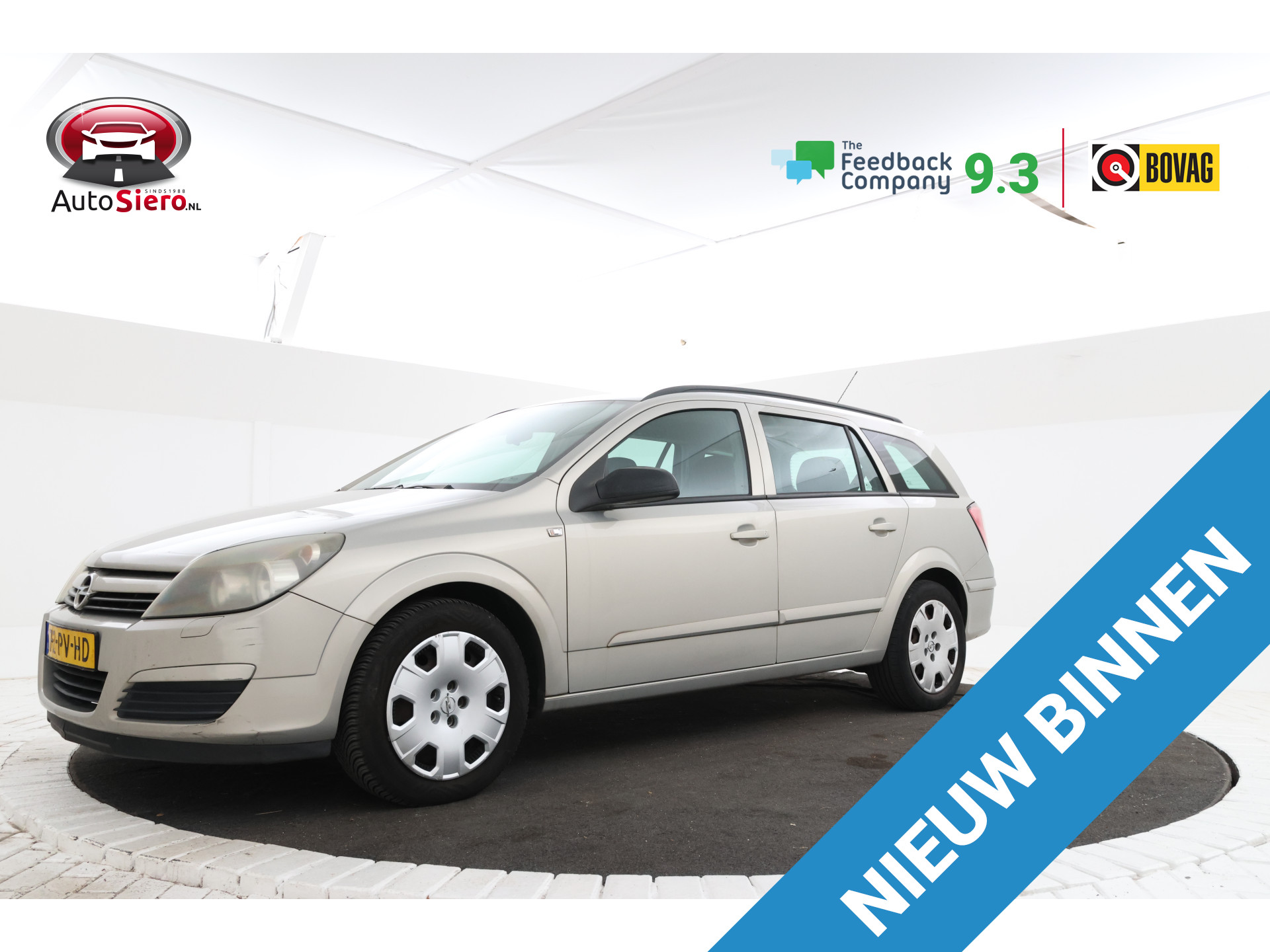 Opel Astra Wagon 1.6 Enjoy 2004 - voorkant