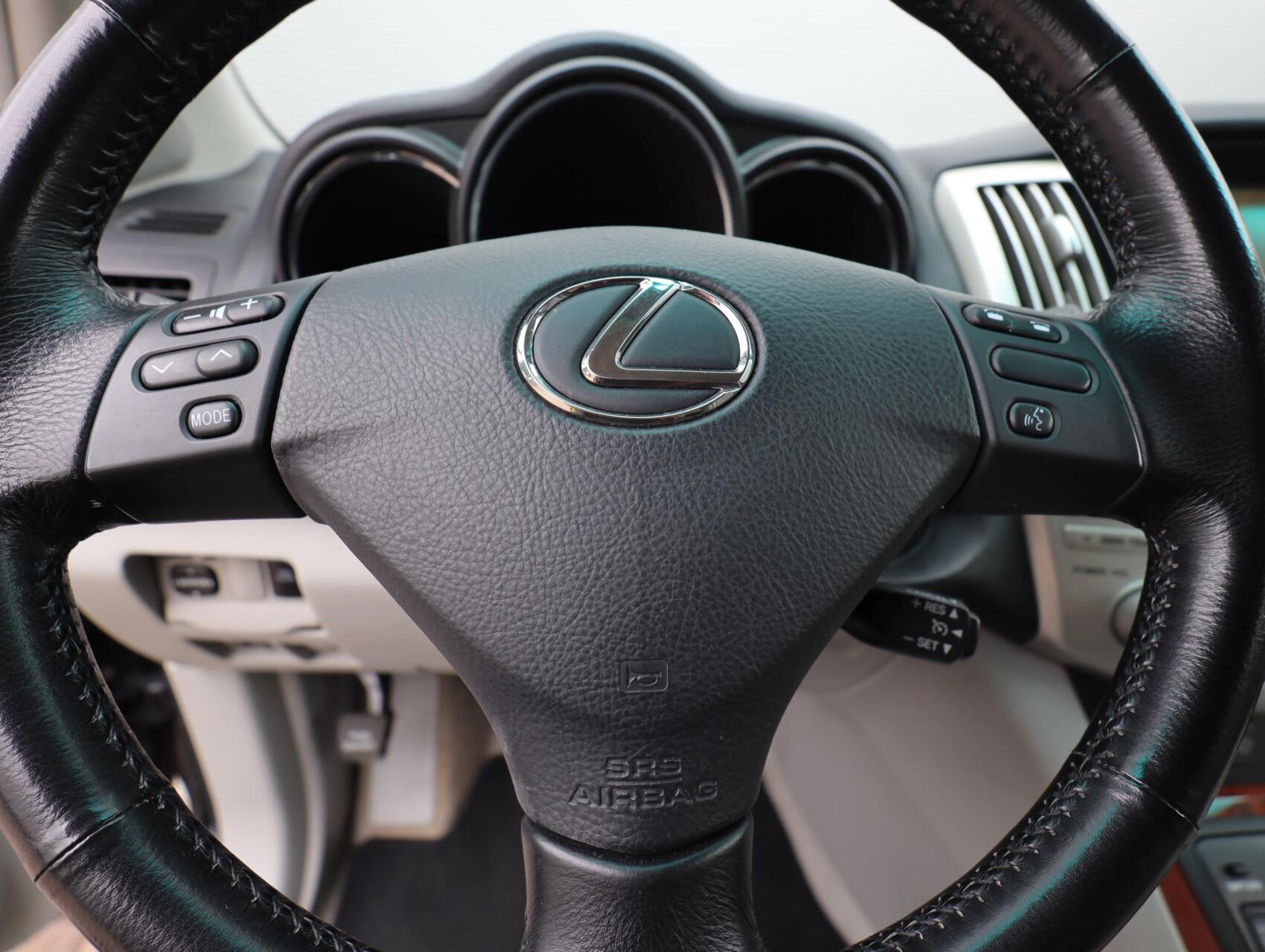 Foto van Lexus Lexus Rx300