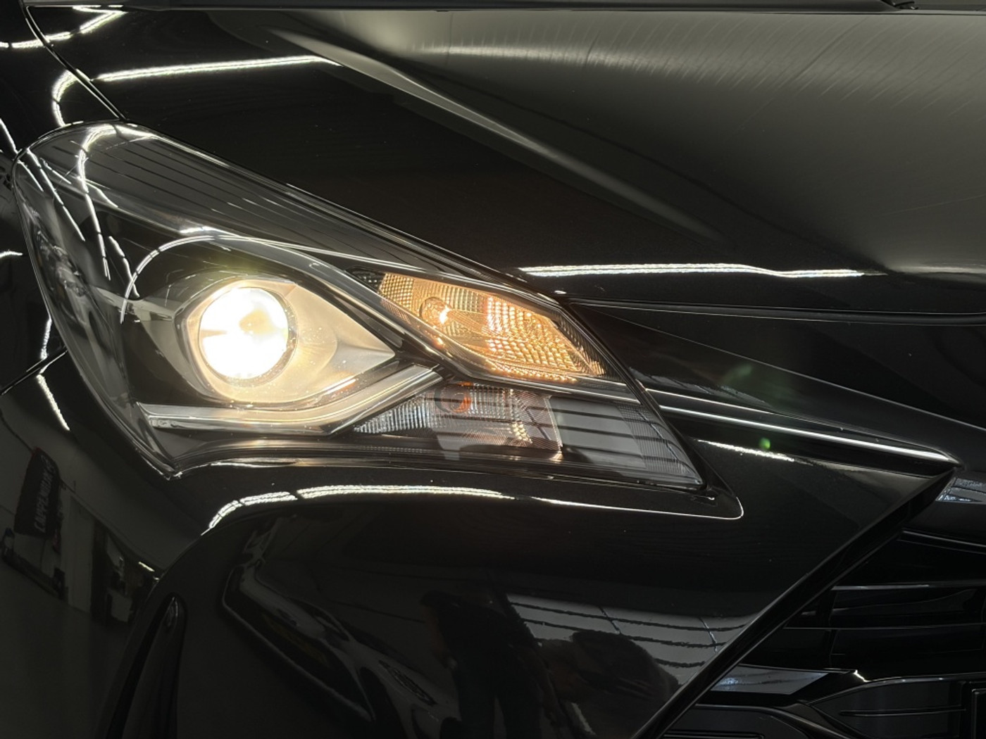 Foto van Toyota Toyota Yaris Hybrid