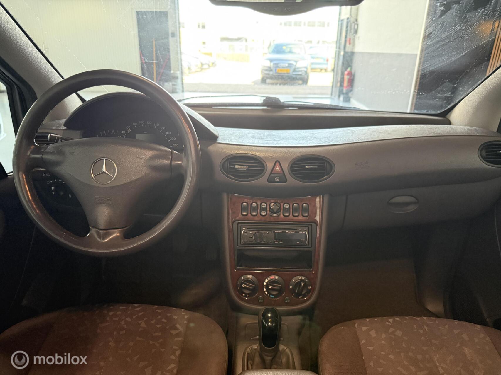 Foto van Mercedes-Benz A 160