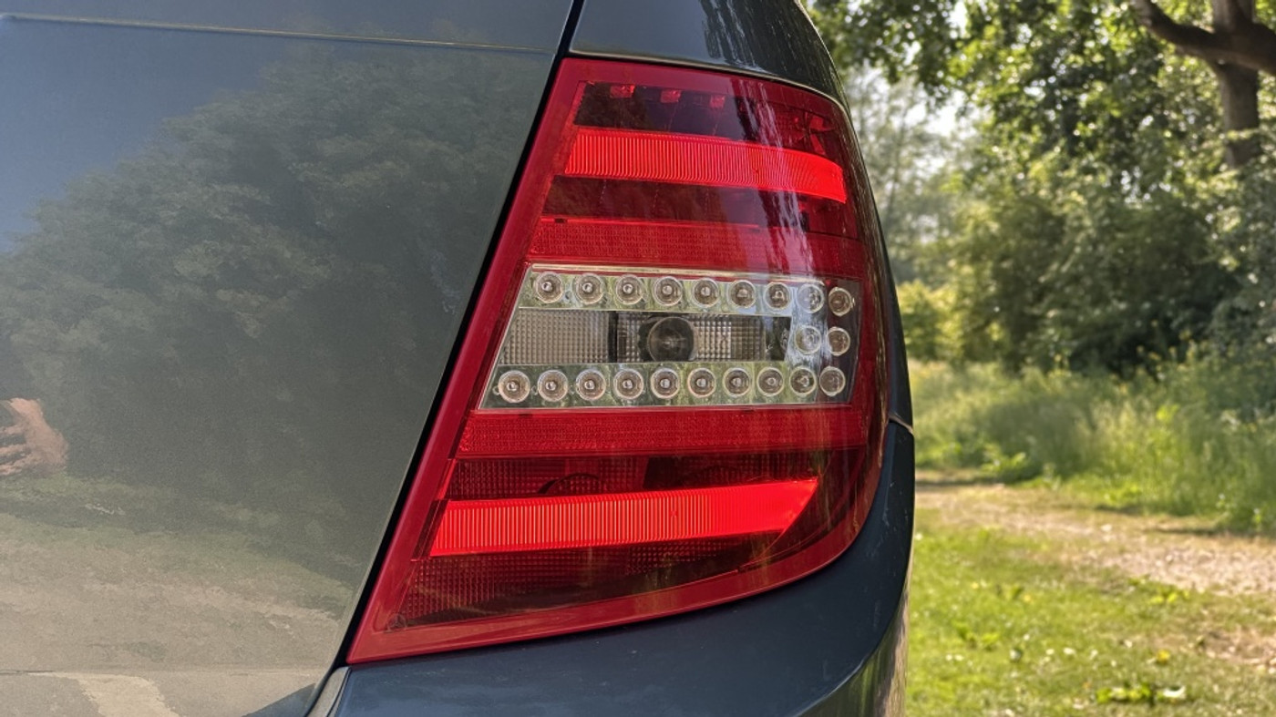Foto van Mercedes-Benz C 200