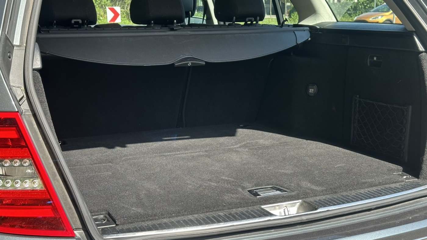 Foto van Mercedes-Benz C 200