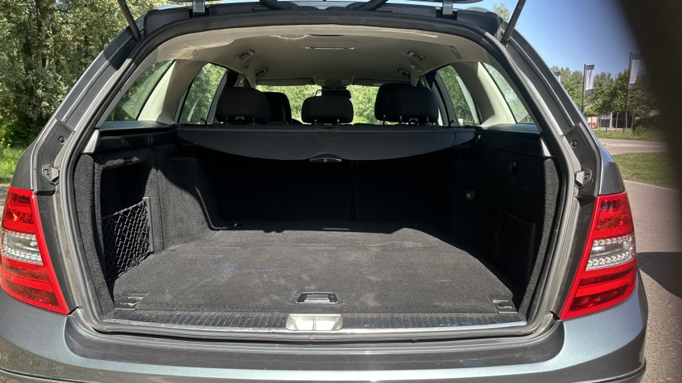 Foto van Mercedes-Benz C 200