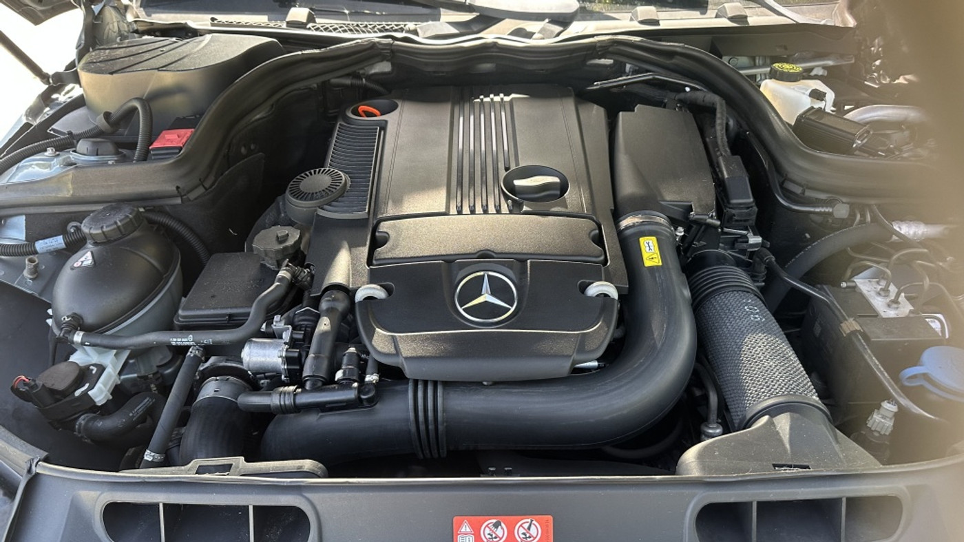Foto van Mercedes-Benz C 200