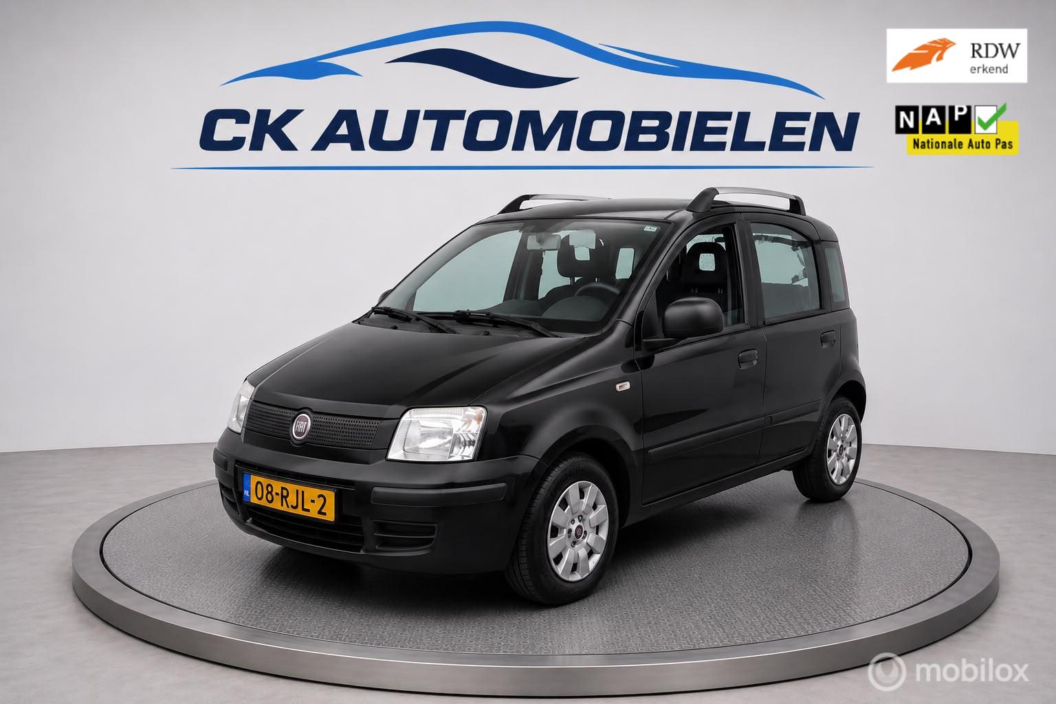 Fiat Fiat Panda 1.2 Celebration recent distributie nieuwe apk 2011 - voorkant