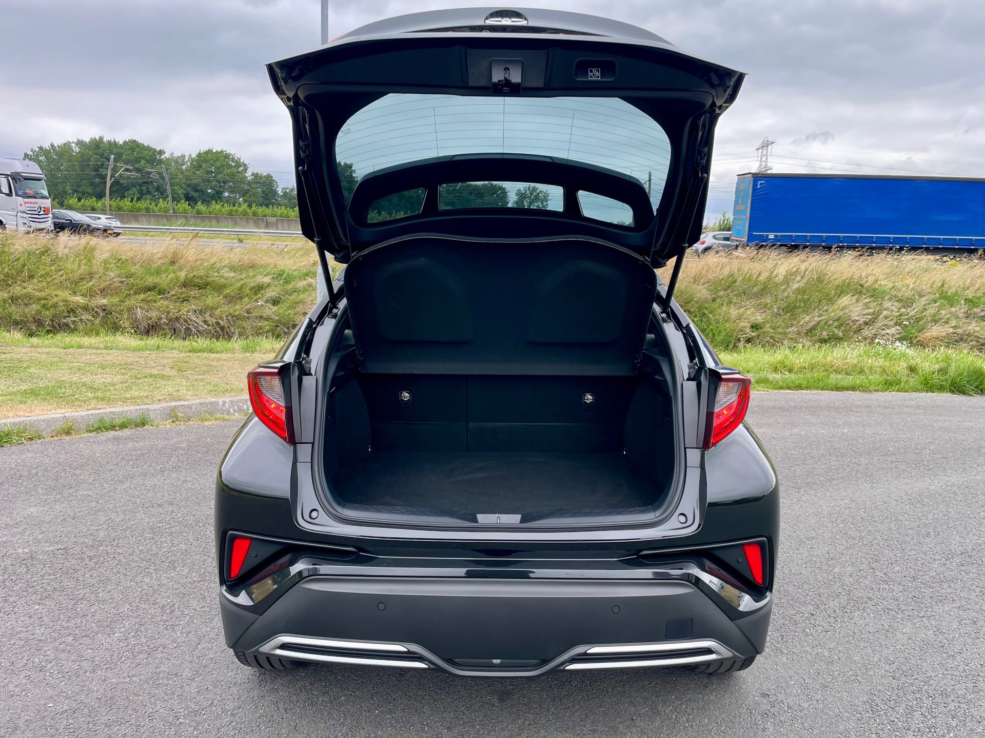 Foto van Toyota Toyota C-hr